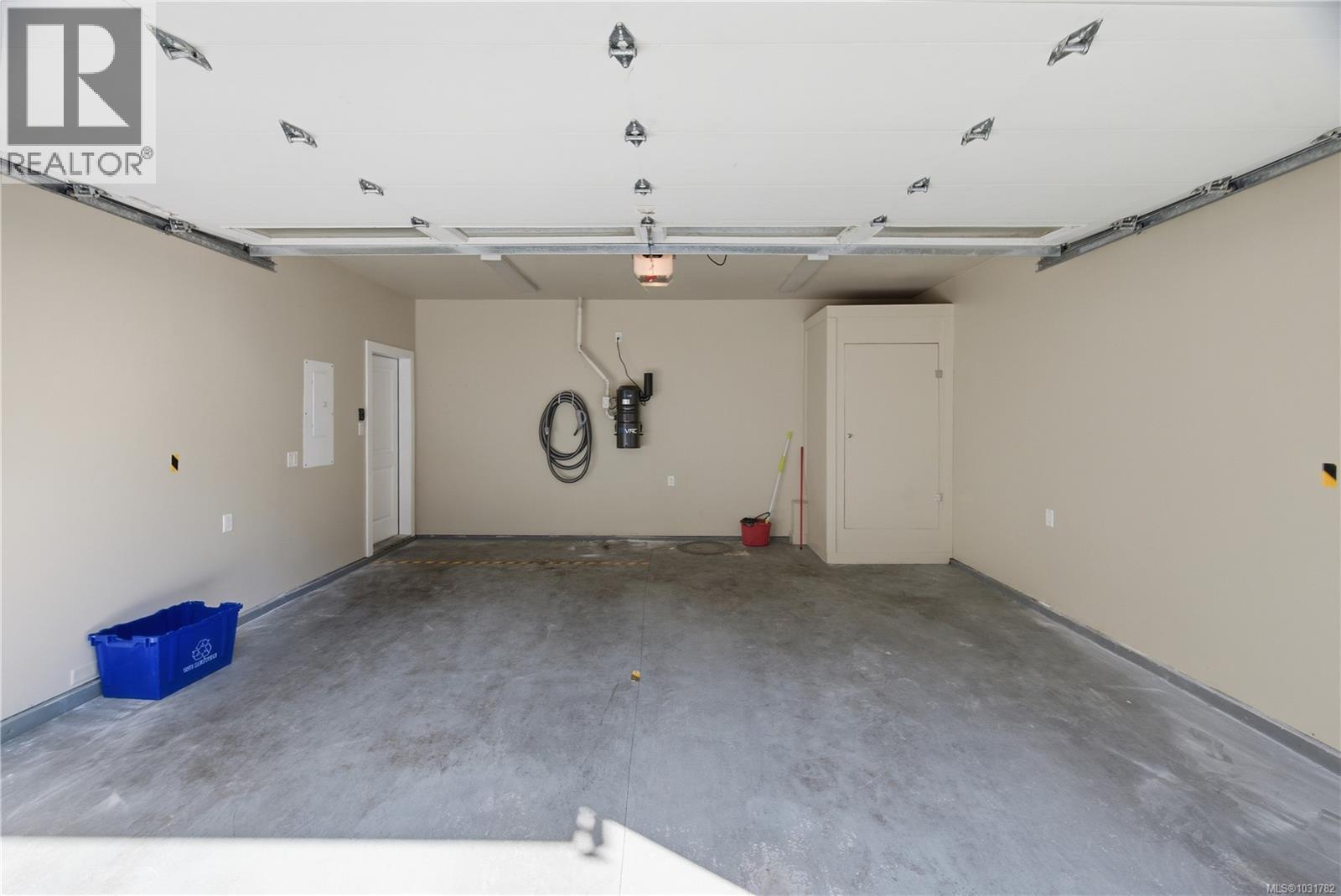 104 3439 Ambrosia Cres, Langford