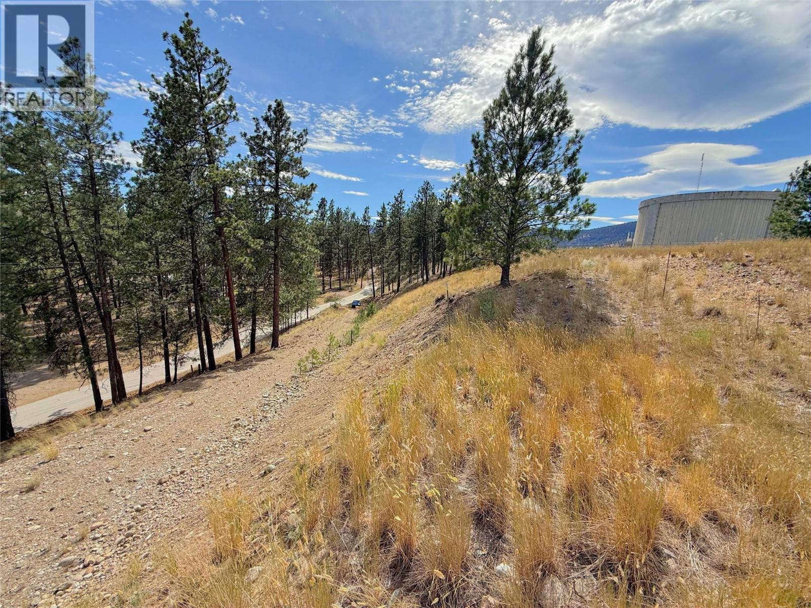 101 JACOBSON ROAD - 33