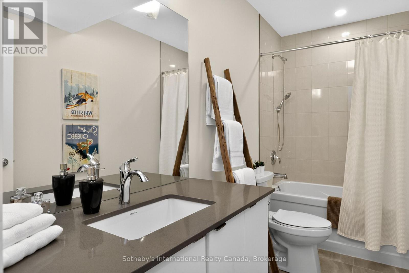 #32 117 SLADDEN COURT - 30