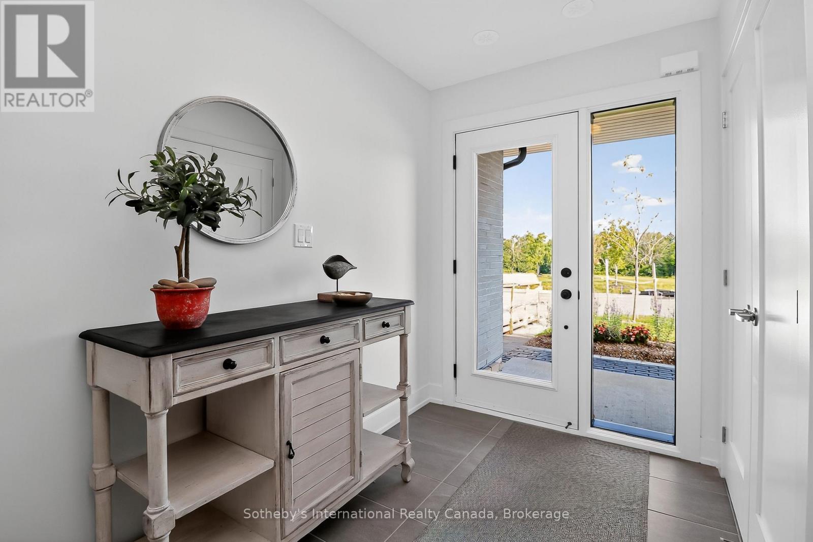 #32 117 SLADDEN COURT - 5