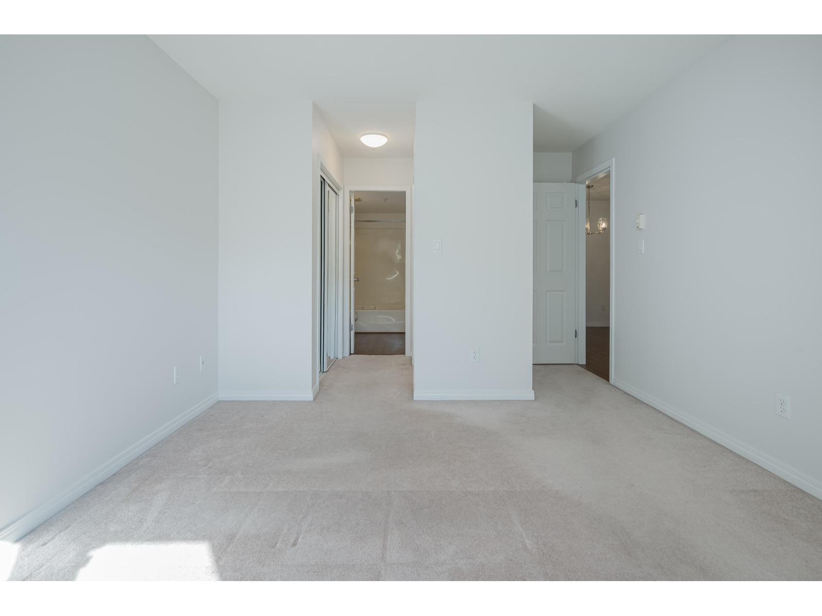 122 22150 48 AVENUE, Langley