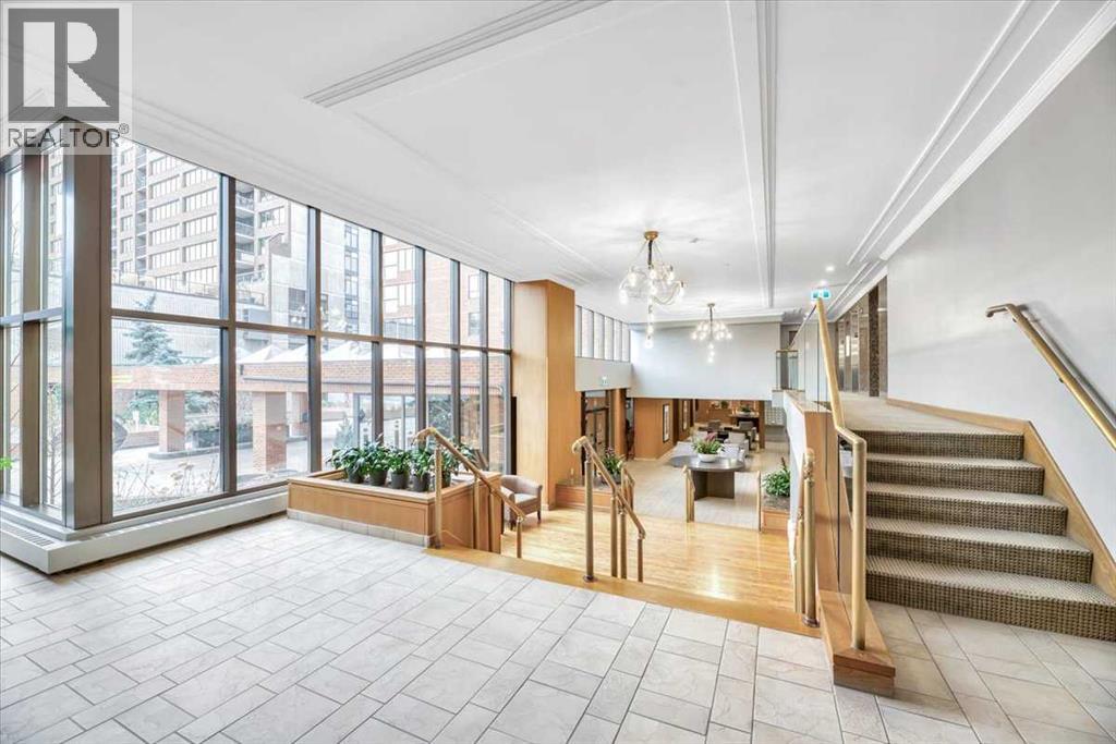 Single Family House for Sale in    Avenue SW Mission Calgary 