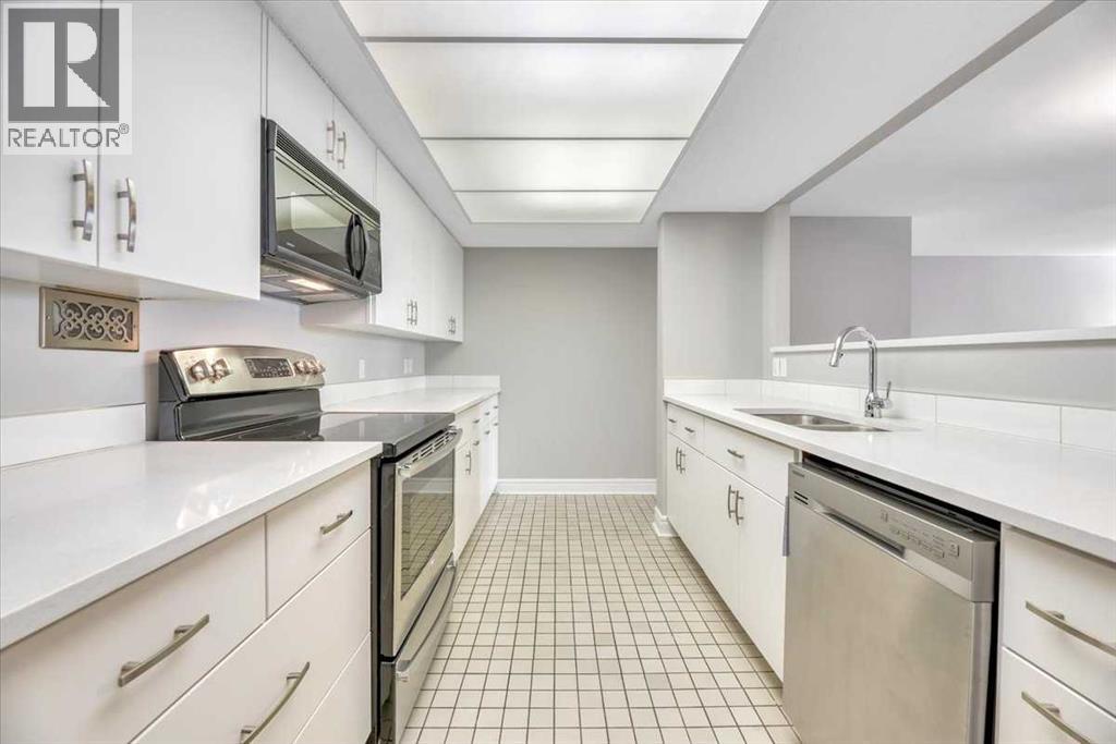 Single Family House for Sale in    Avenue SW Mission Calgary 