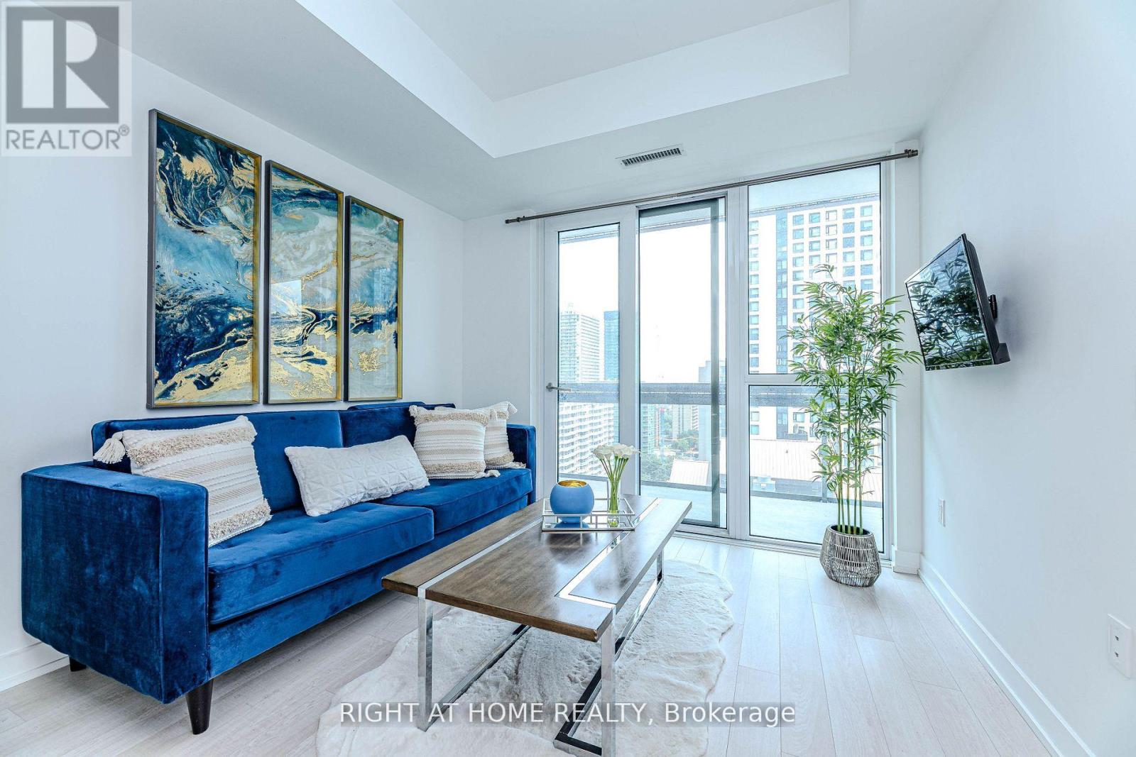 Listing photo of 1301 - 39 ROEHAMPTON AVENUE
