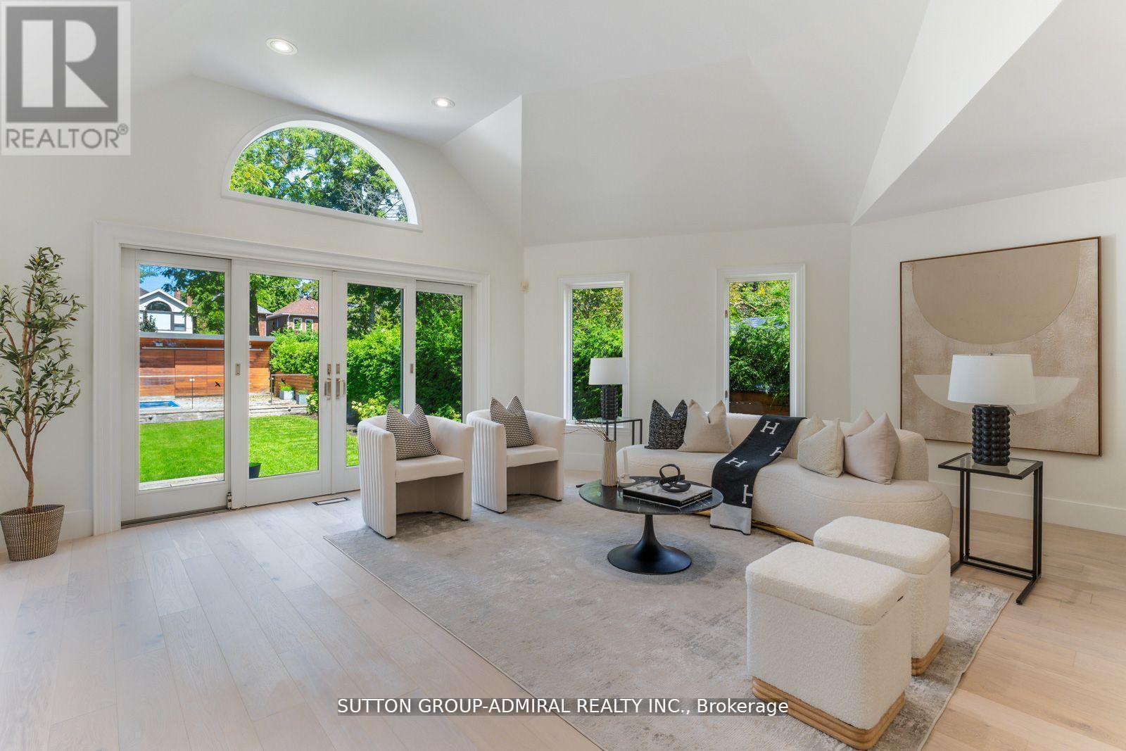 216 GLENCAIRN AVENUE - 14