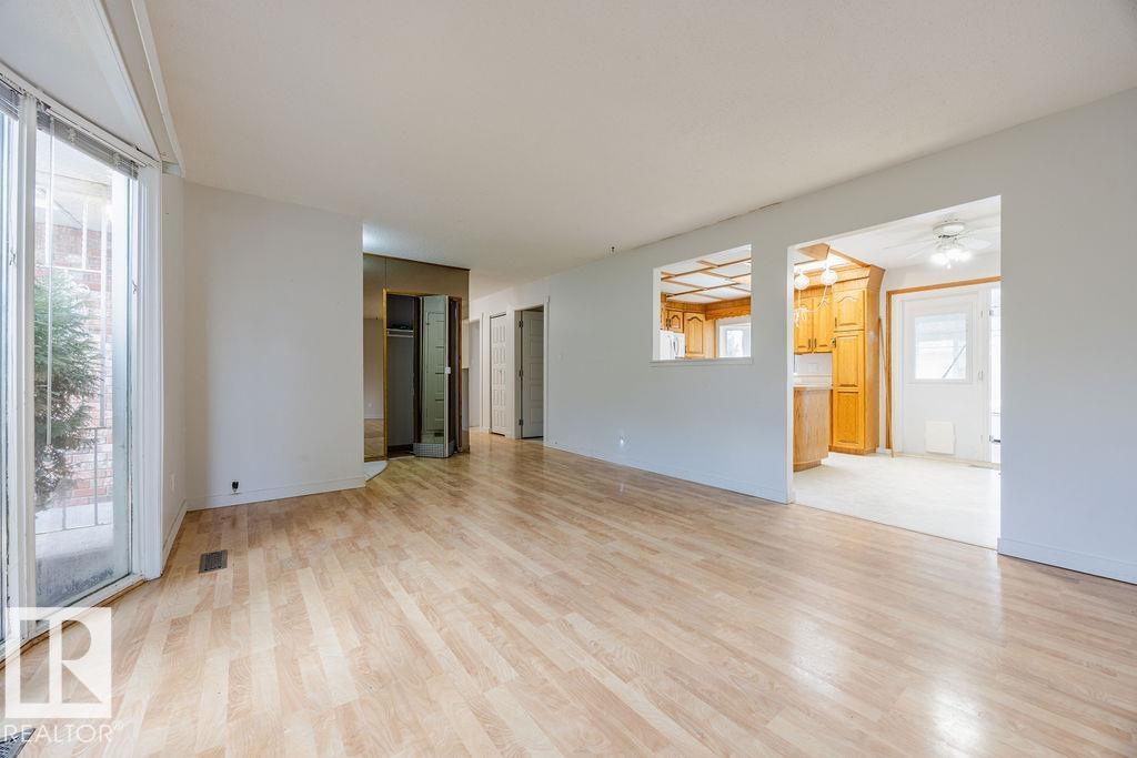 4324 70 ST NW, Edmonton