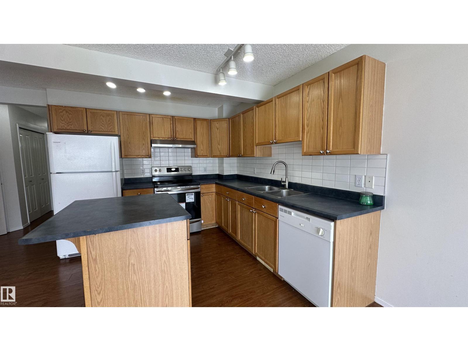 510 119 ST SW, Edmonton