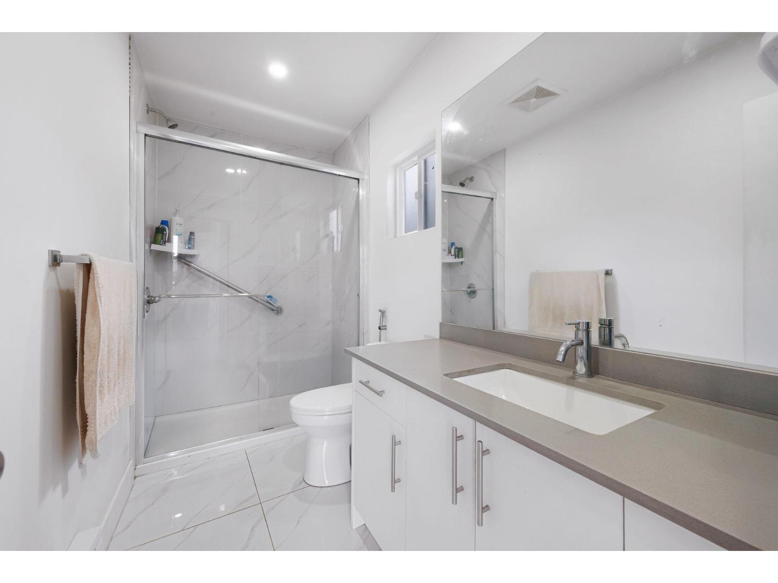 13090 72 AVENUE, Surrey