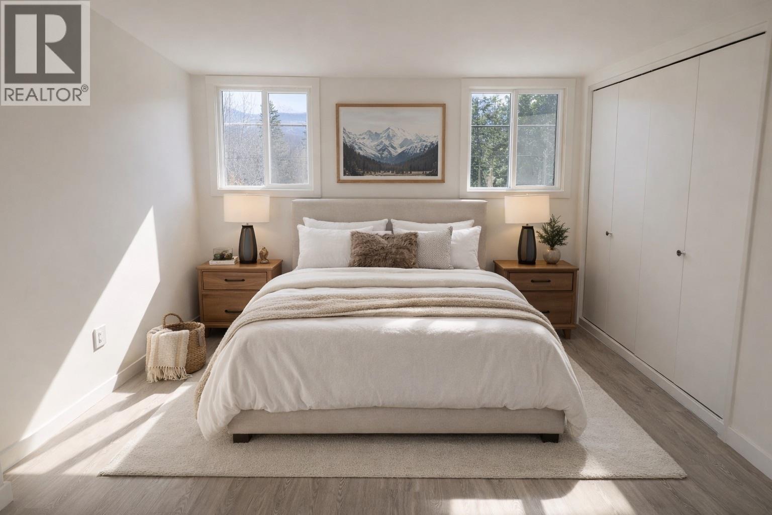 1229 ALEXANDER DRIVE - 48