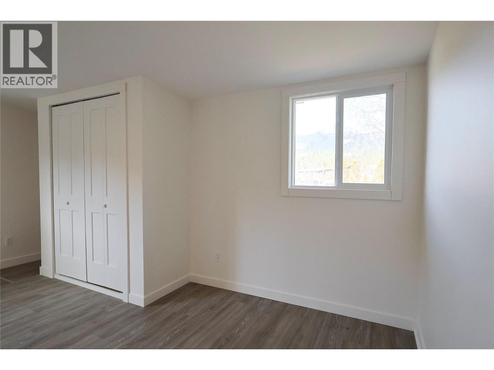 1229 ALEXANDER DRIVE - 56