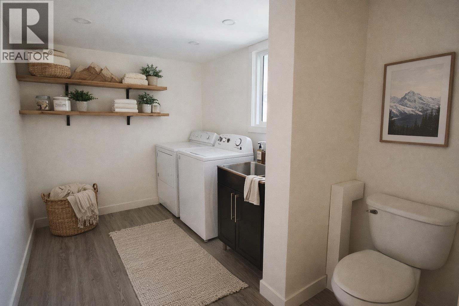 1229 ALEXANDER DRIVE - 40