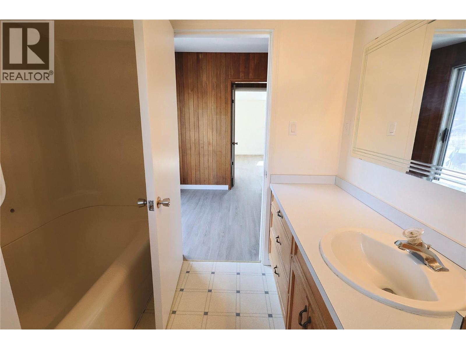 1229 ALEXANDER DRIVE - 46