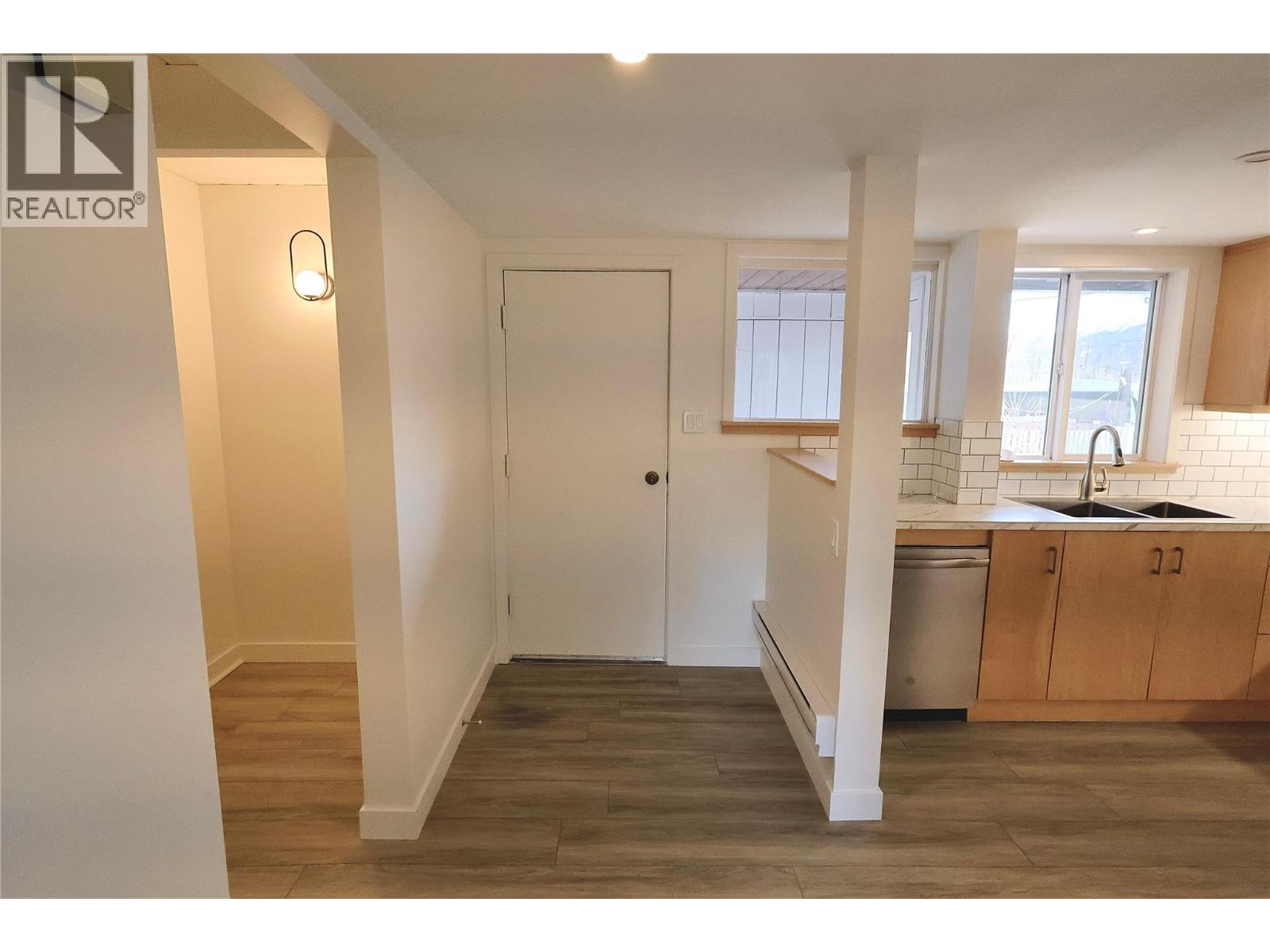 1229 ALEXANDER DRIVE - 29