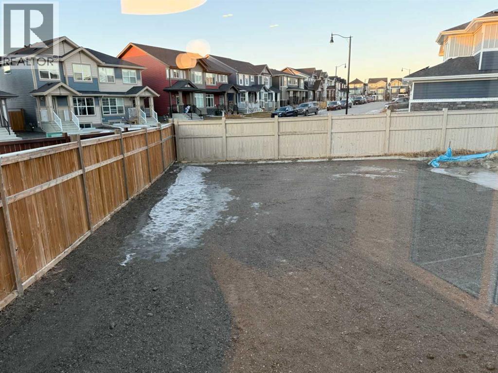 
          51 Sunrise Heath
            <br/>
            <span>Cochrane</span>
            , 
            <span>AB</span>
             <span>T4C3C5</span>
         - Photo 49