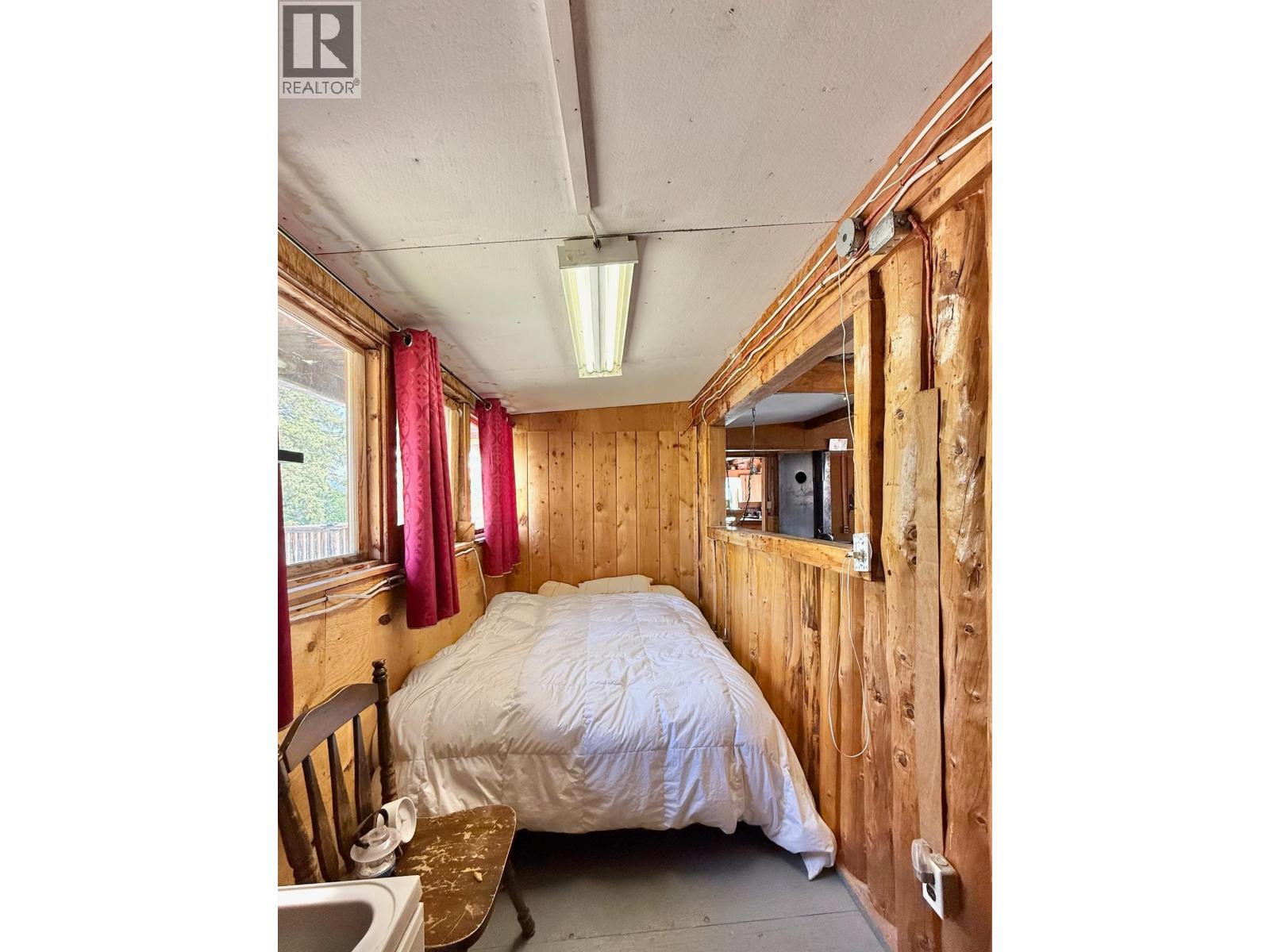 4541 PYPER LAKE ROAD - 28