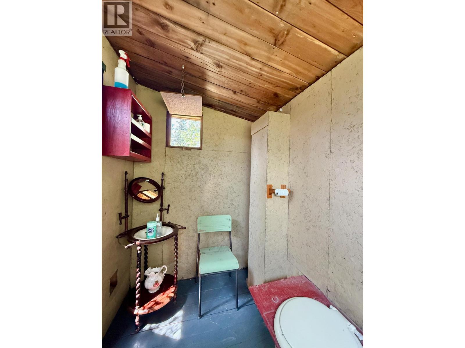 4541 PYPER LAKE ROAD - 39