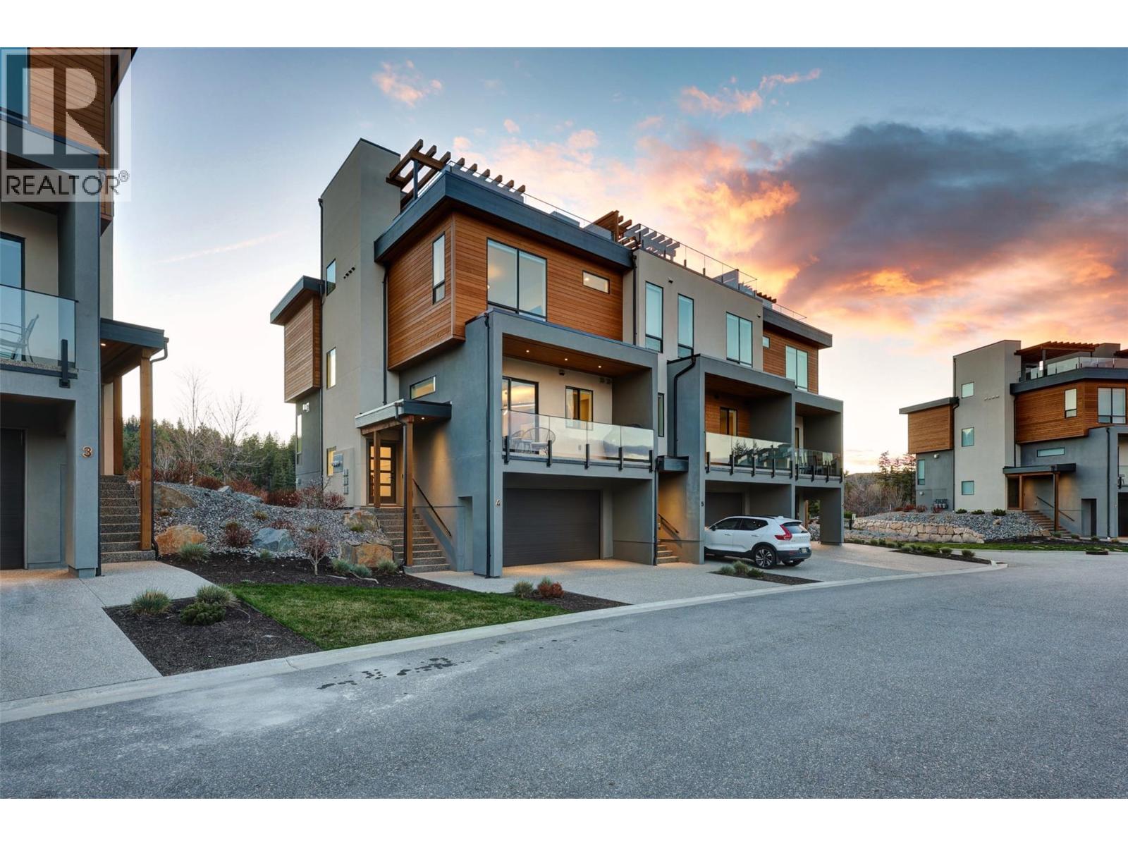 105 Predator Ridge Drive Unit# 4, Vernon