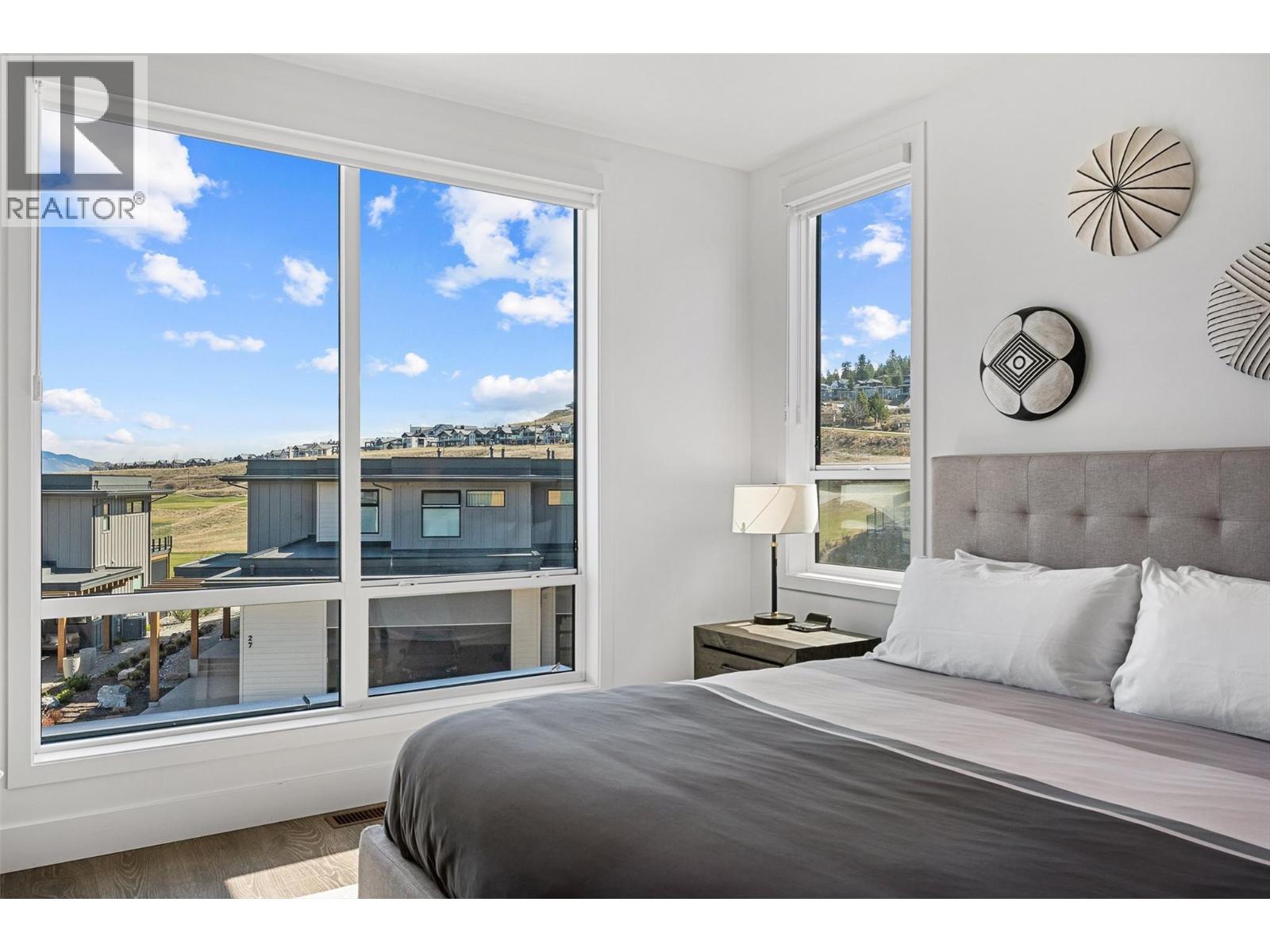 105 Predator Ridge Drive Unit# 4, Vernon