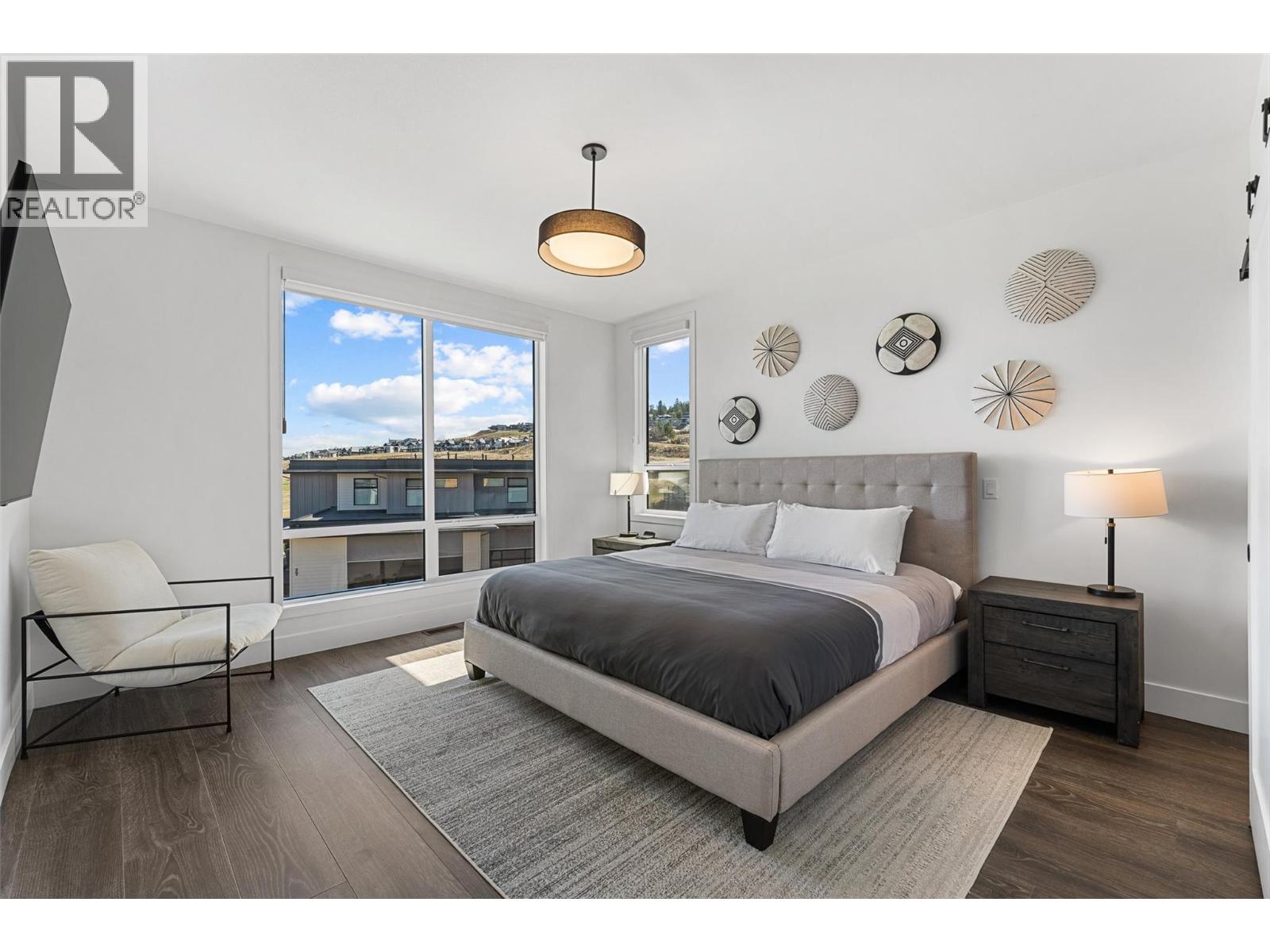 105 Predator Ridge Drive Unit# 4, Vernon