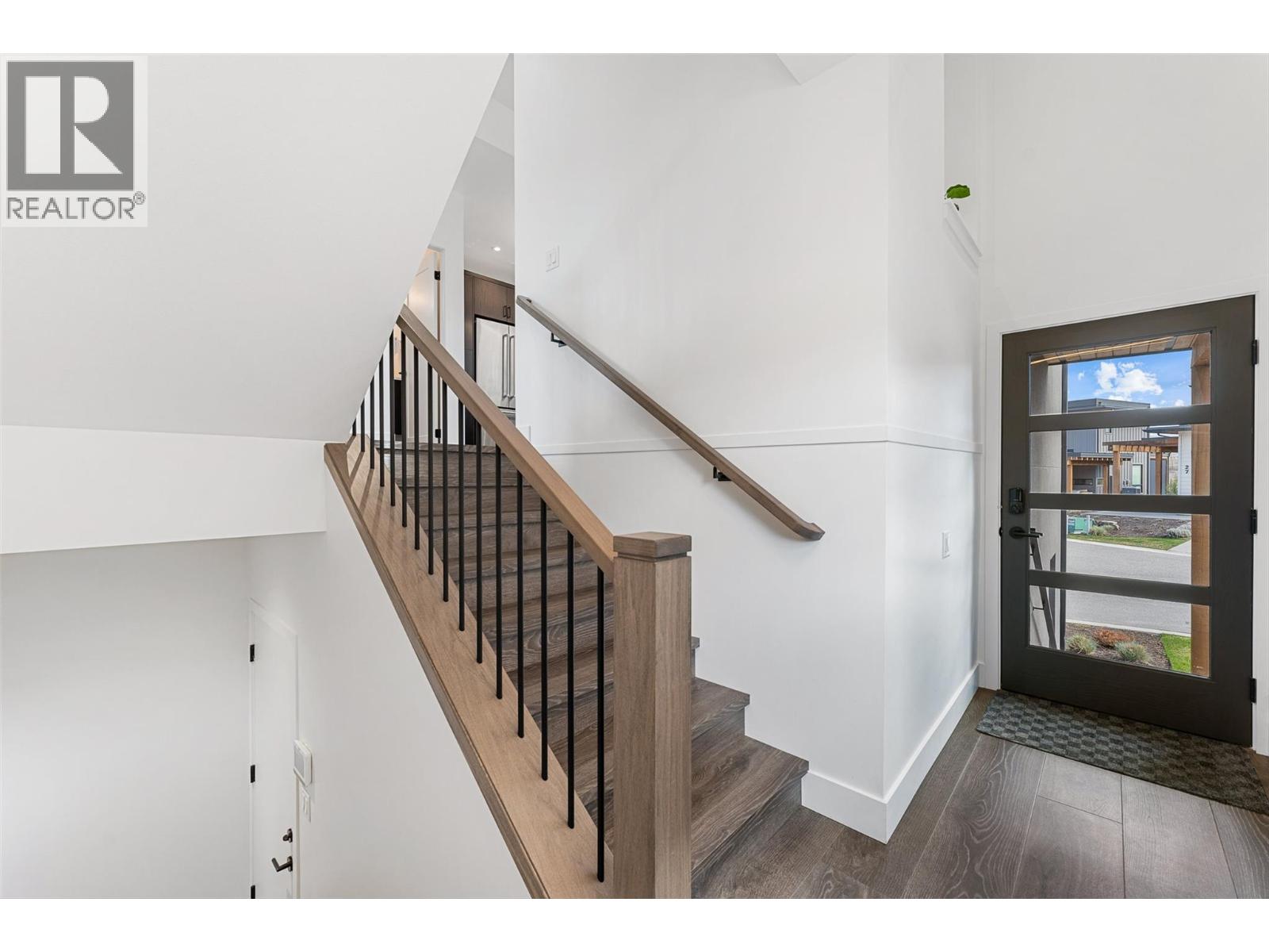 105 Predator Ridge Drive Unit# 4, Vernon