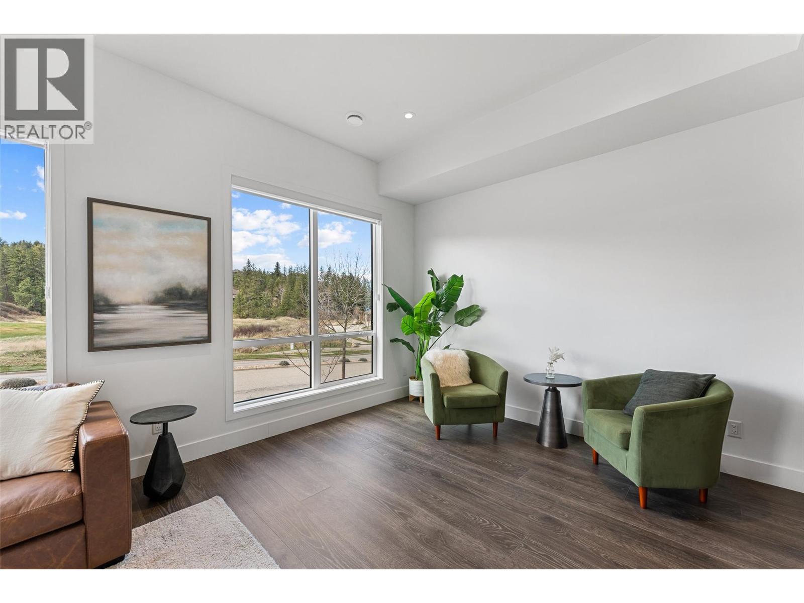 105 Predator Ridge Drive Unit# 4, Vernon