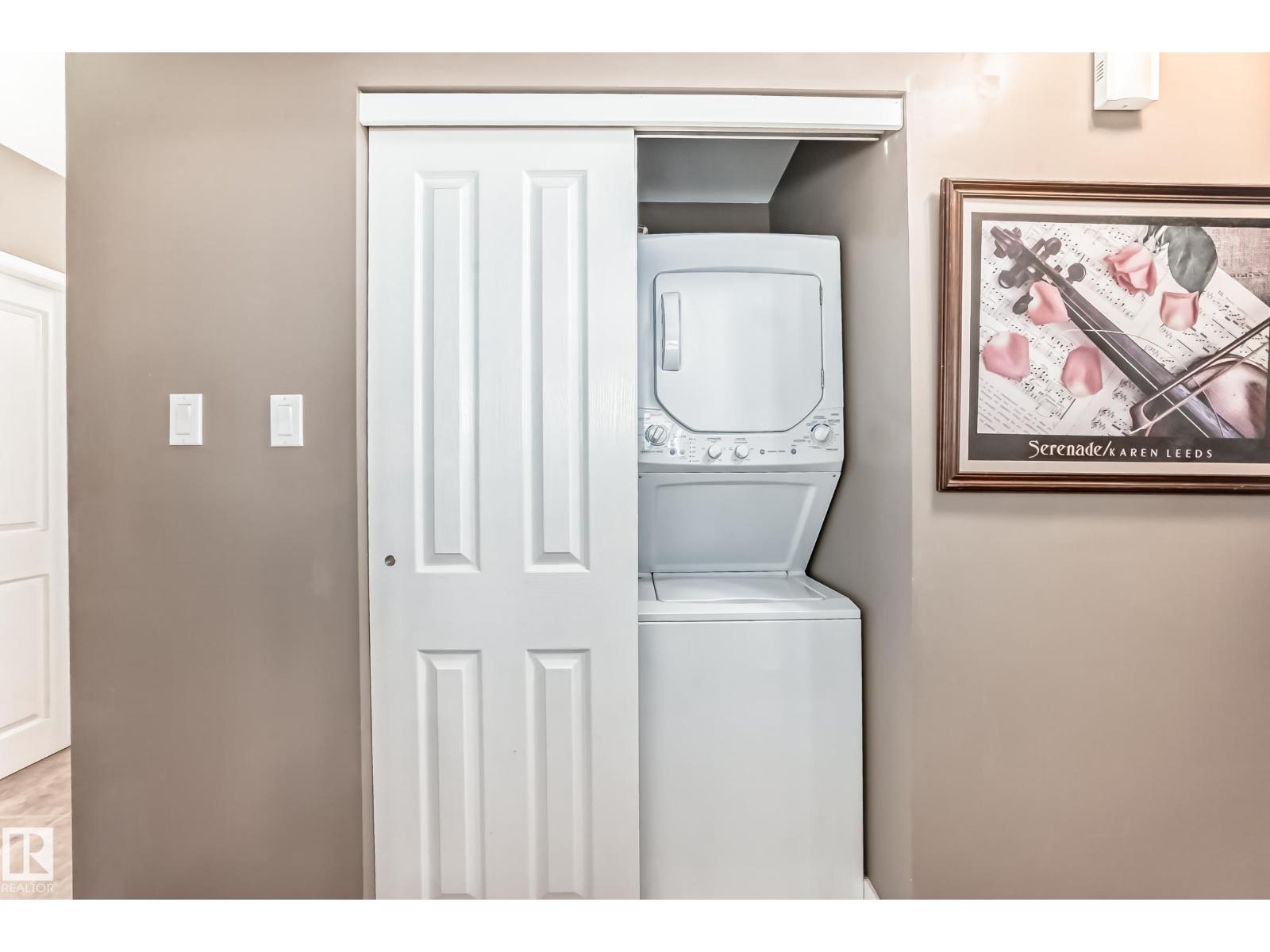 10837 65 AV NW, Edmonton