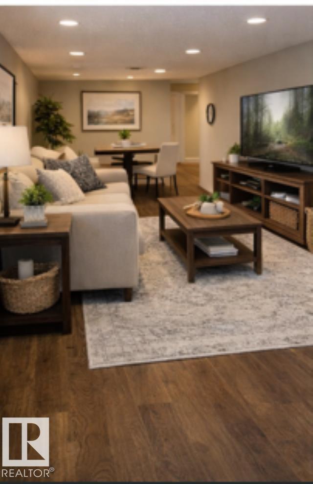 10837 65 AV NW, Edmonton