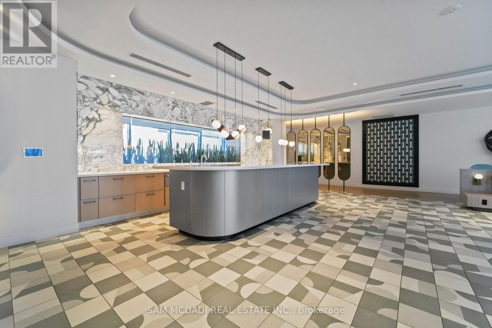 #2506 130 RIVER STREET - 29