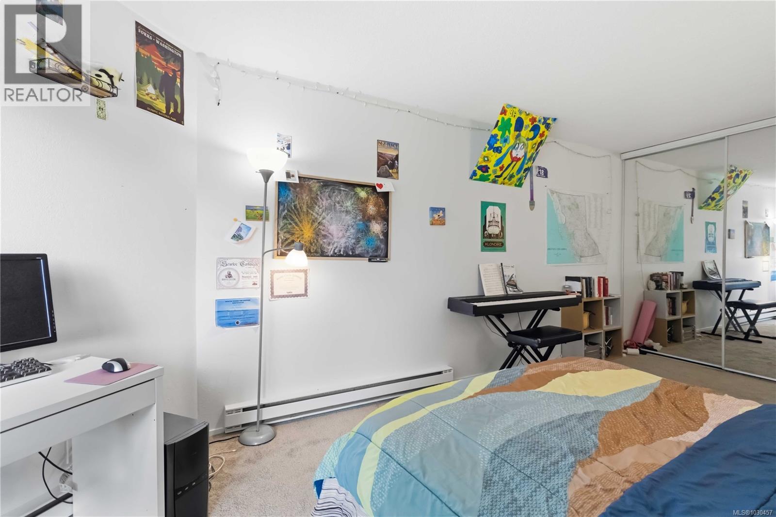 224 1870 McKenzie Ave, Saanich