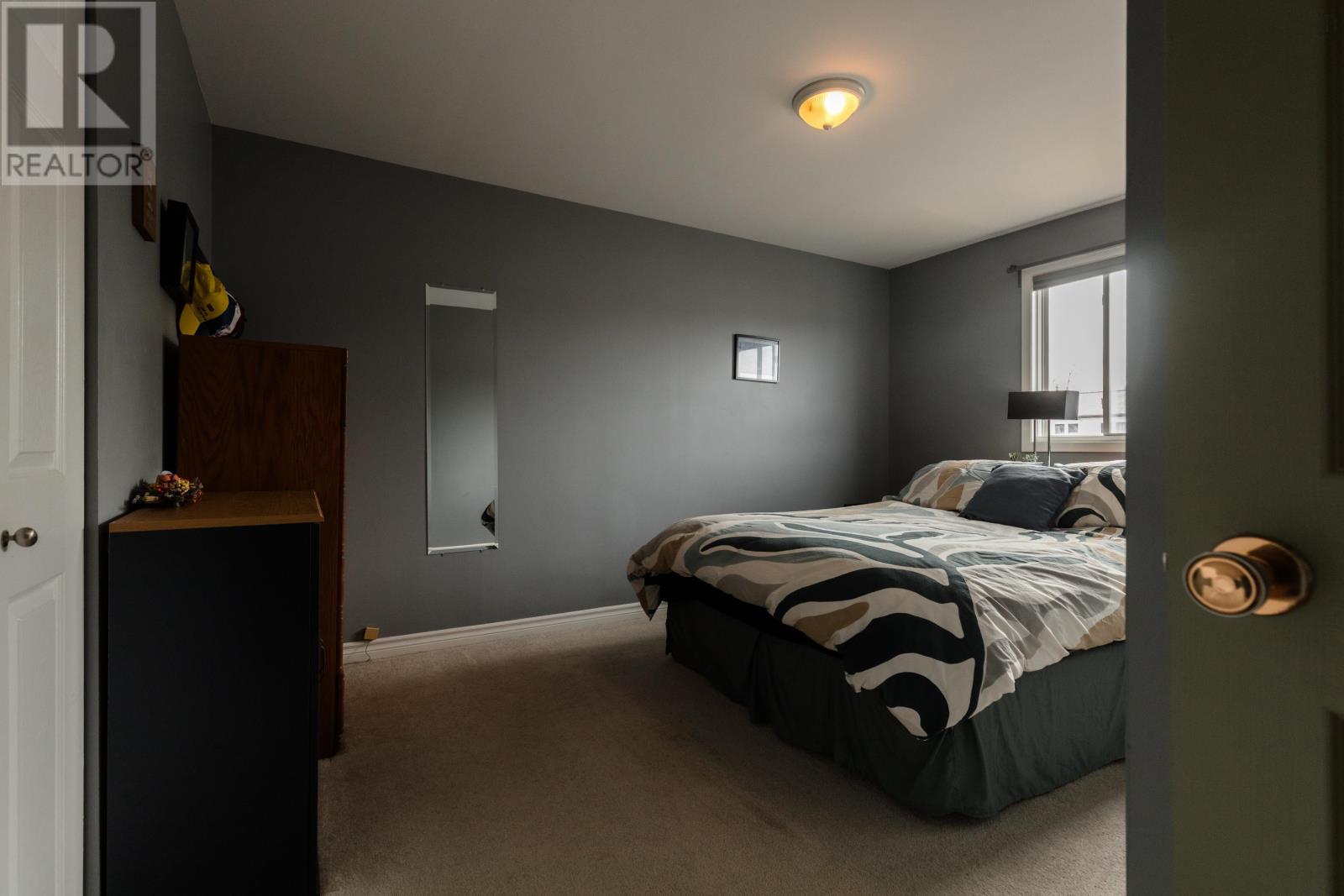 20 MATADOR COURT - 24