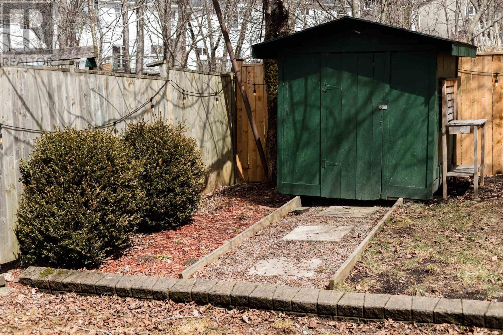 20 MATADOR COURT - 40