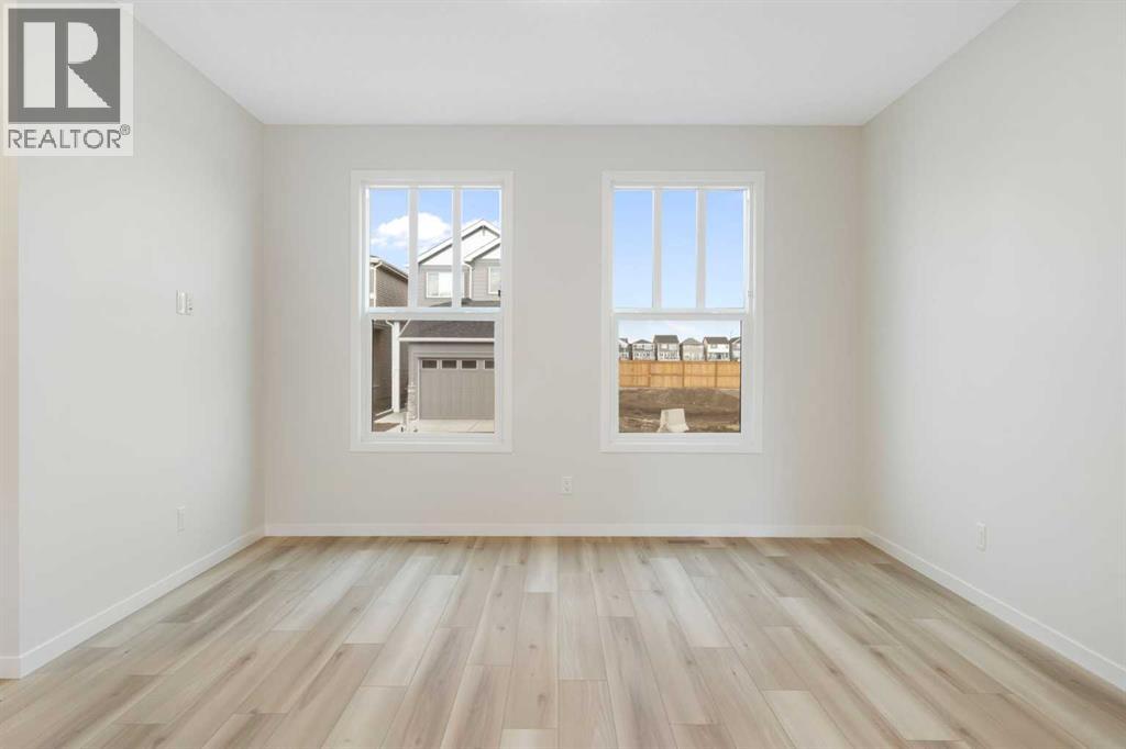 
          680 Buffaloberry Manor Southeast
            <br/>
            <span>Calgary</span>
            , 
            <span>AB</span>
             <span>T3M3Z3</span>
         - Photo 8