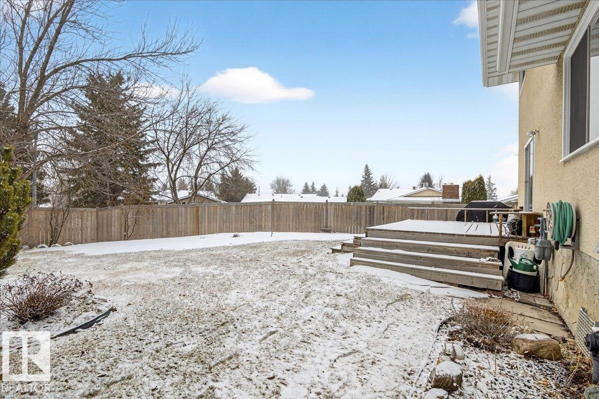 391 LEE RIDGE RD NW, Edmonton