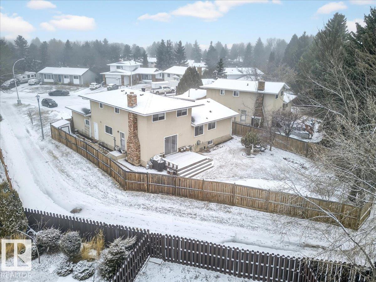 391 LEE RIDGE RD NW, Edmonton