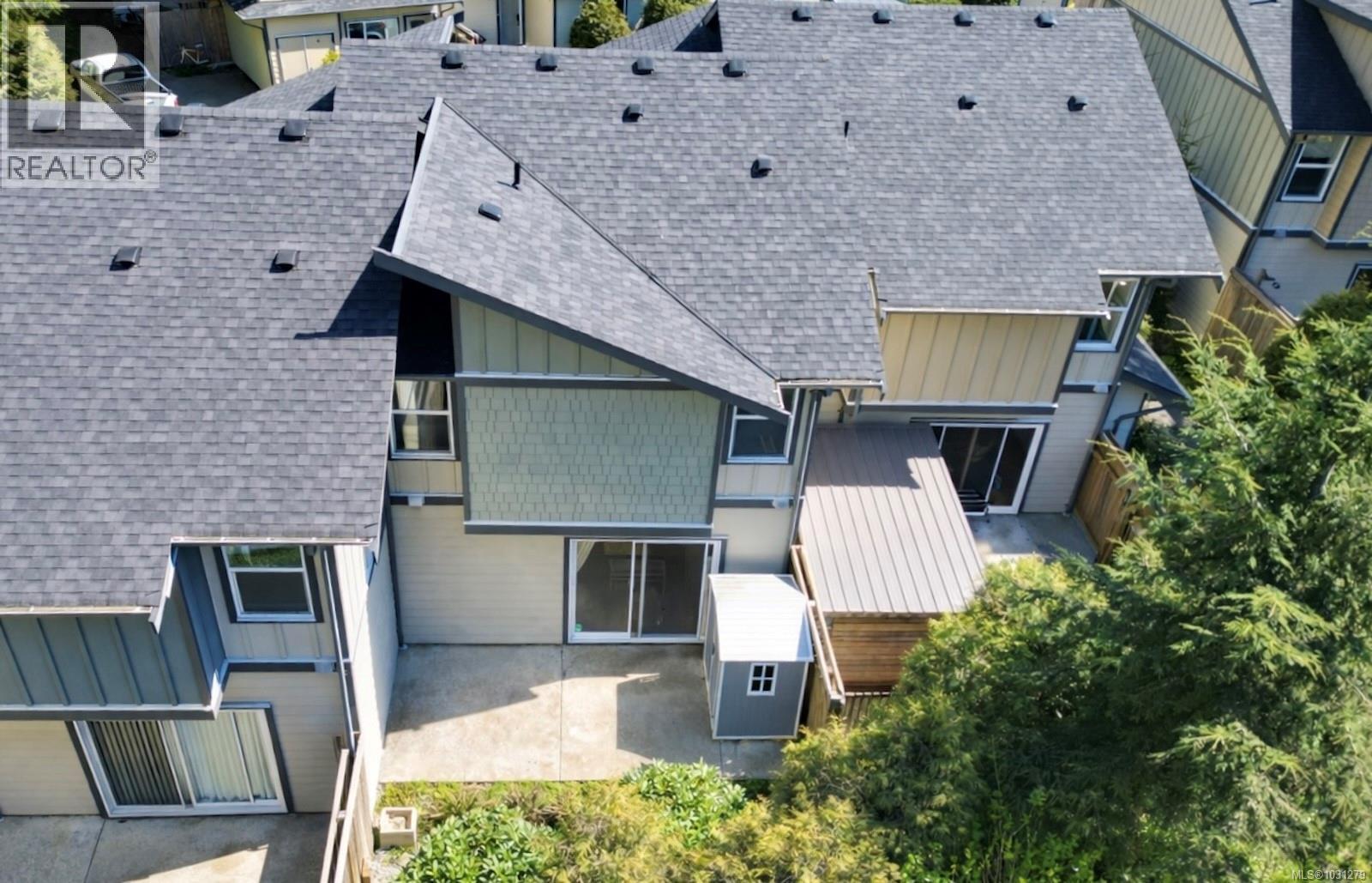 17 625 Hellesen Dr, Tofino