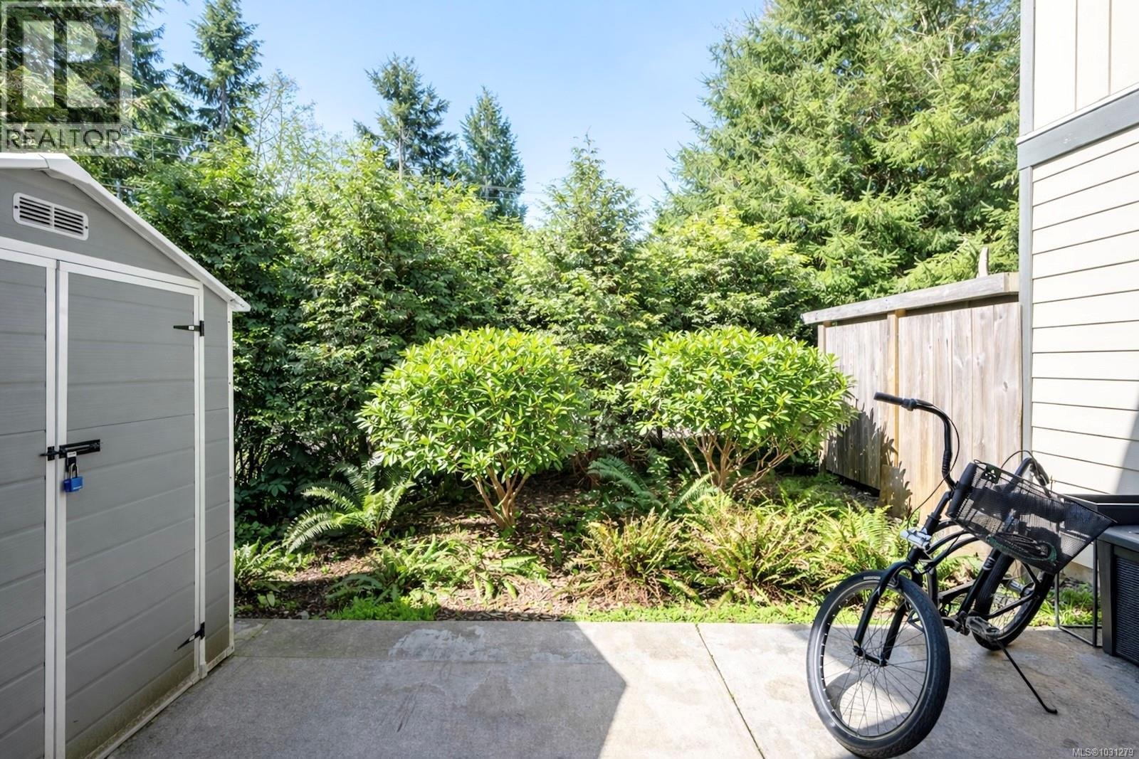 17 625 Hellesen Dr, Tofino