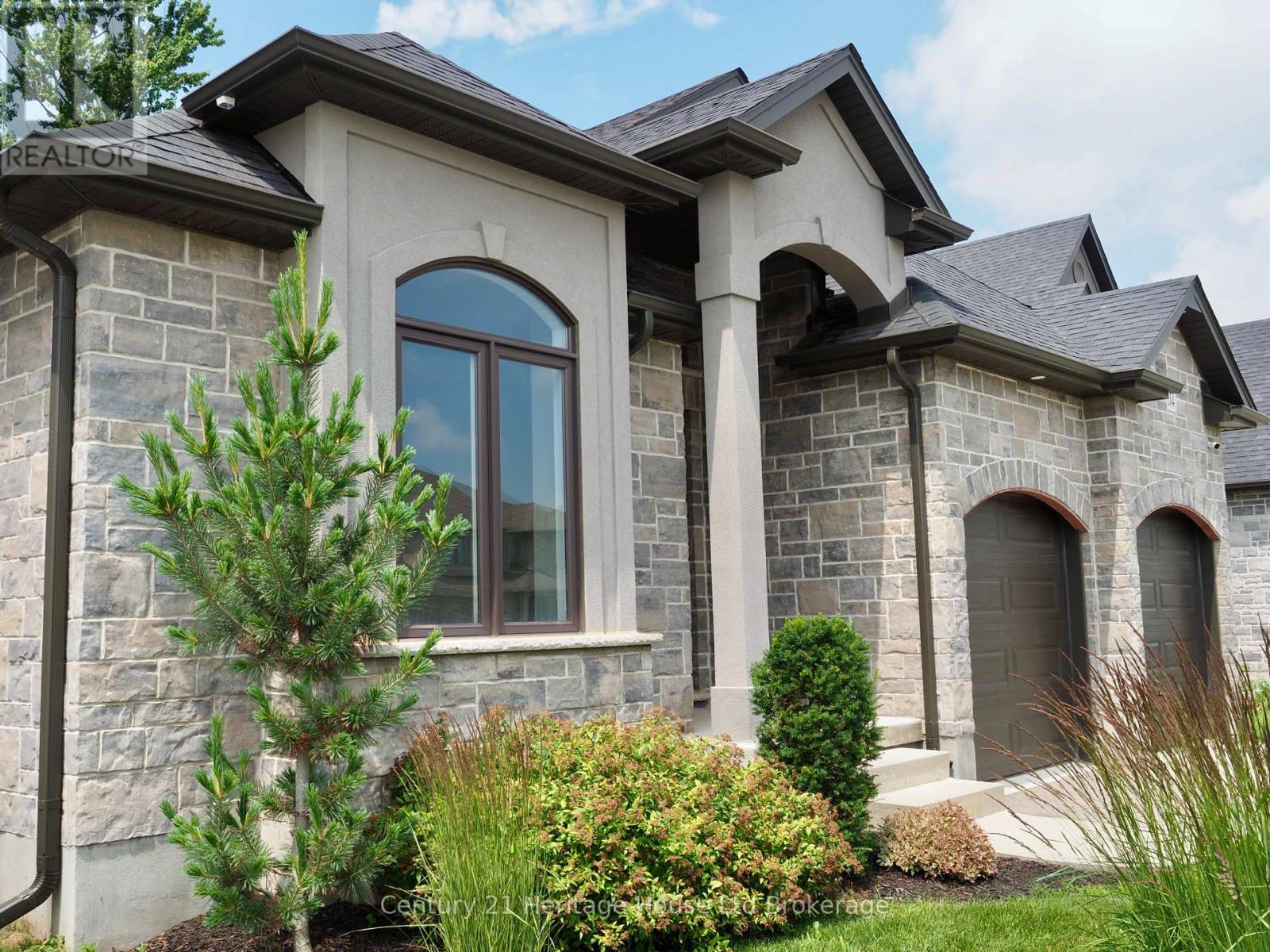 114 BEECH BOULEVARD - 2