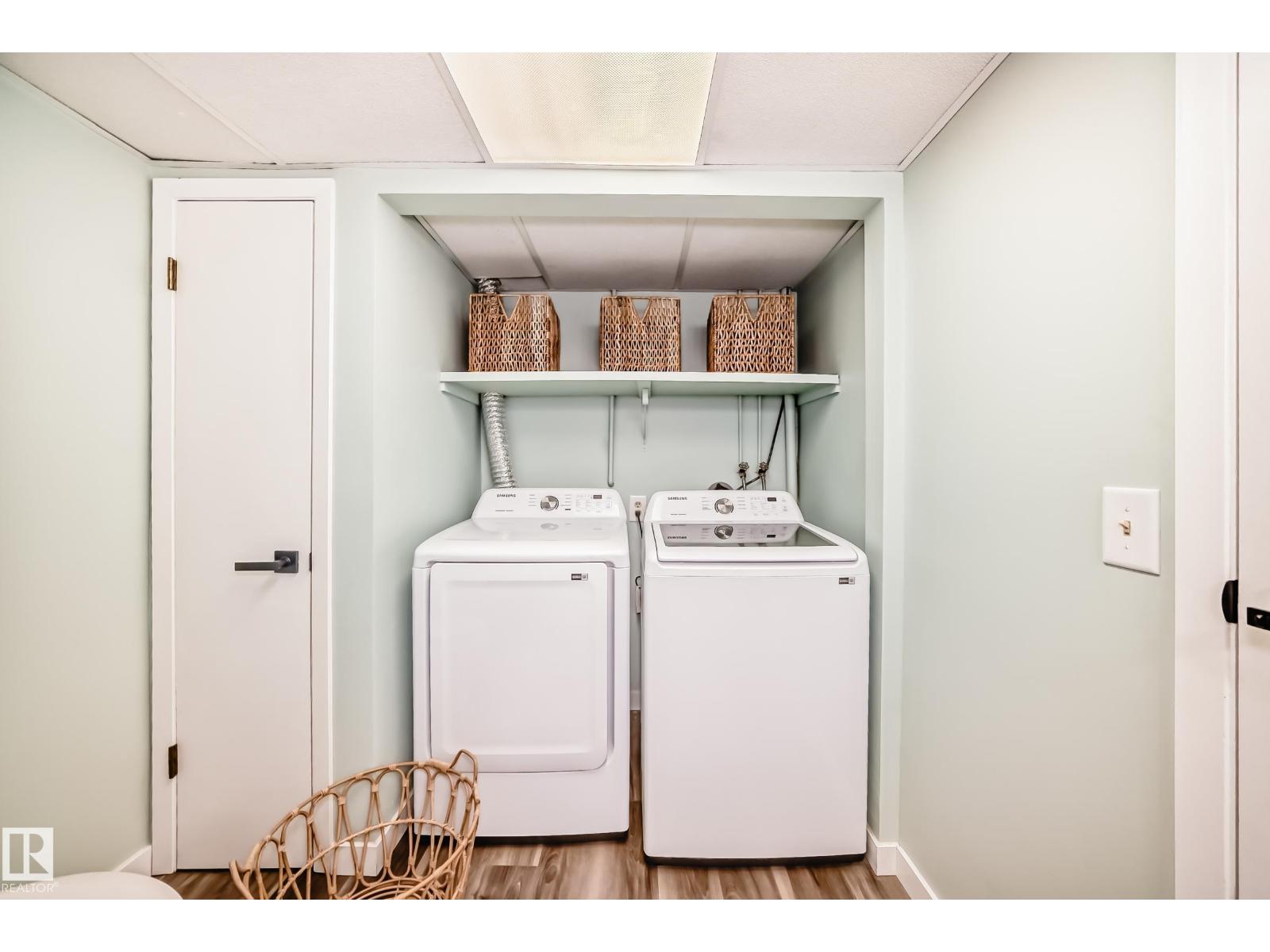 287 LAGO LINDO CR NW, Edmonton