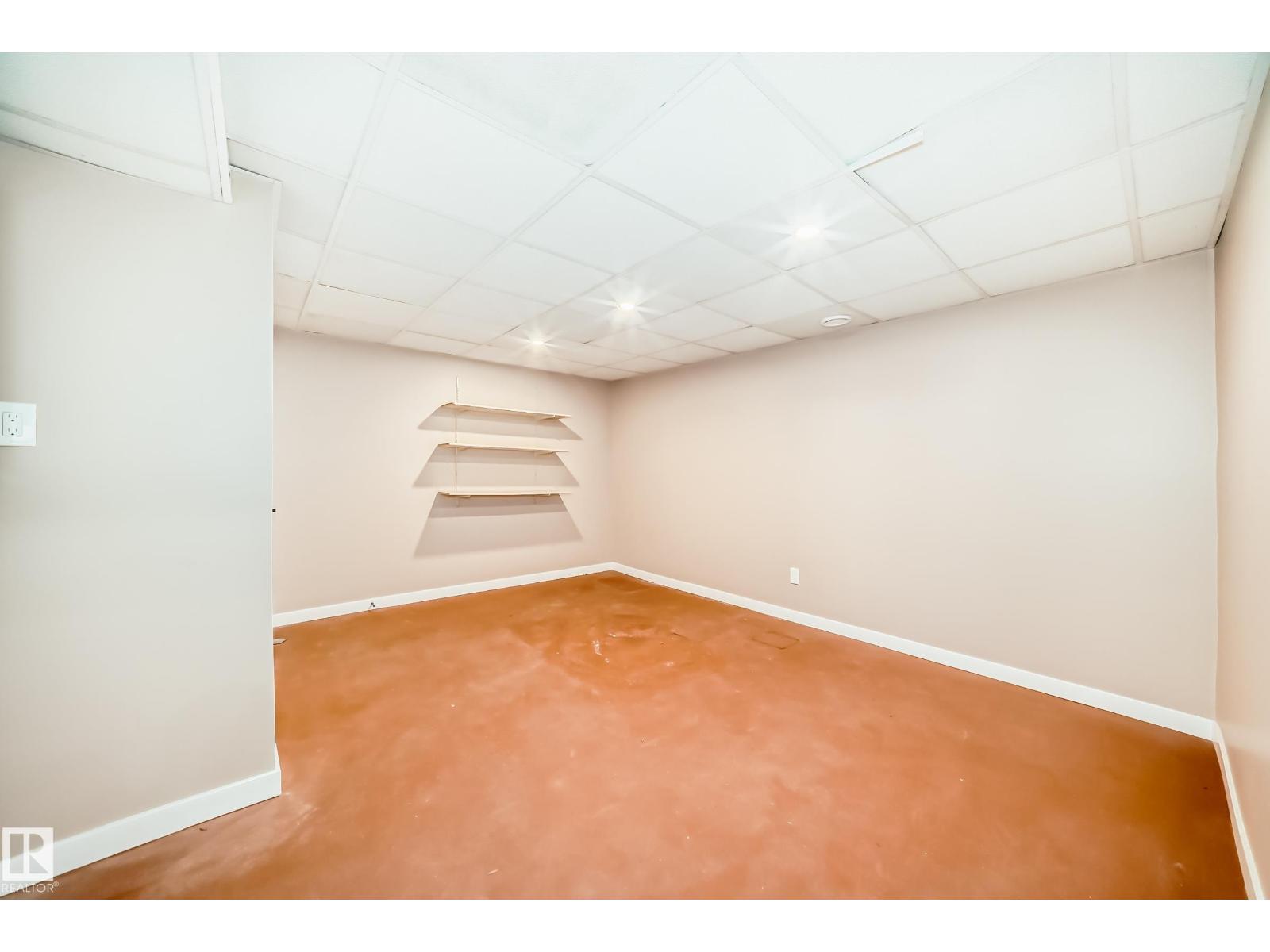 287 LAGO LINDO CR NW, Edmonton