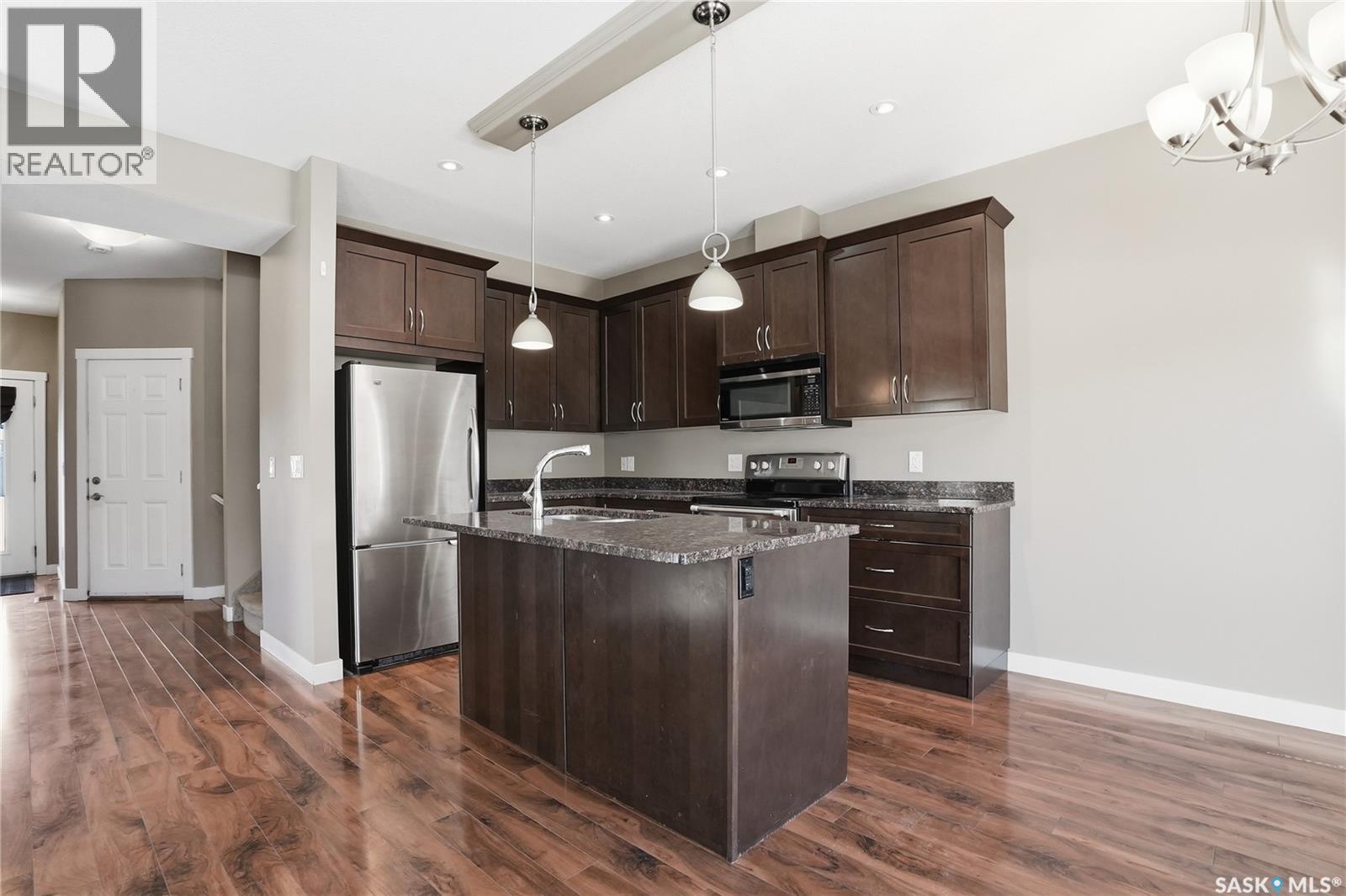 #167 115 SHEPHERD CRESCENT - 10