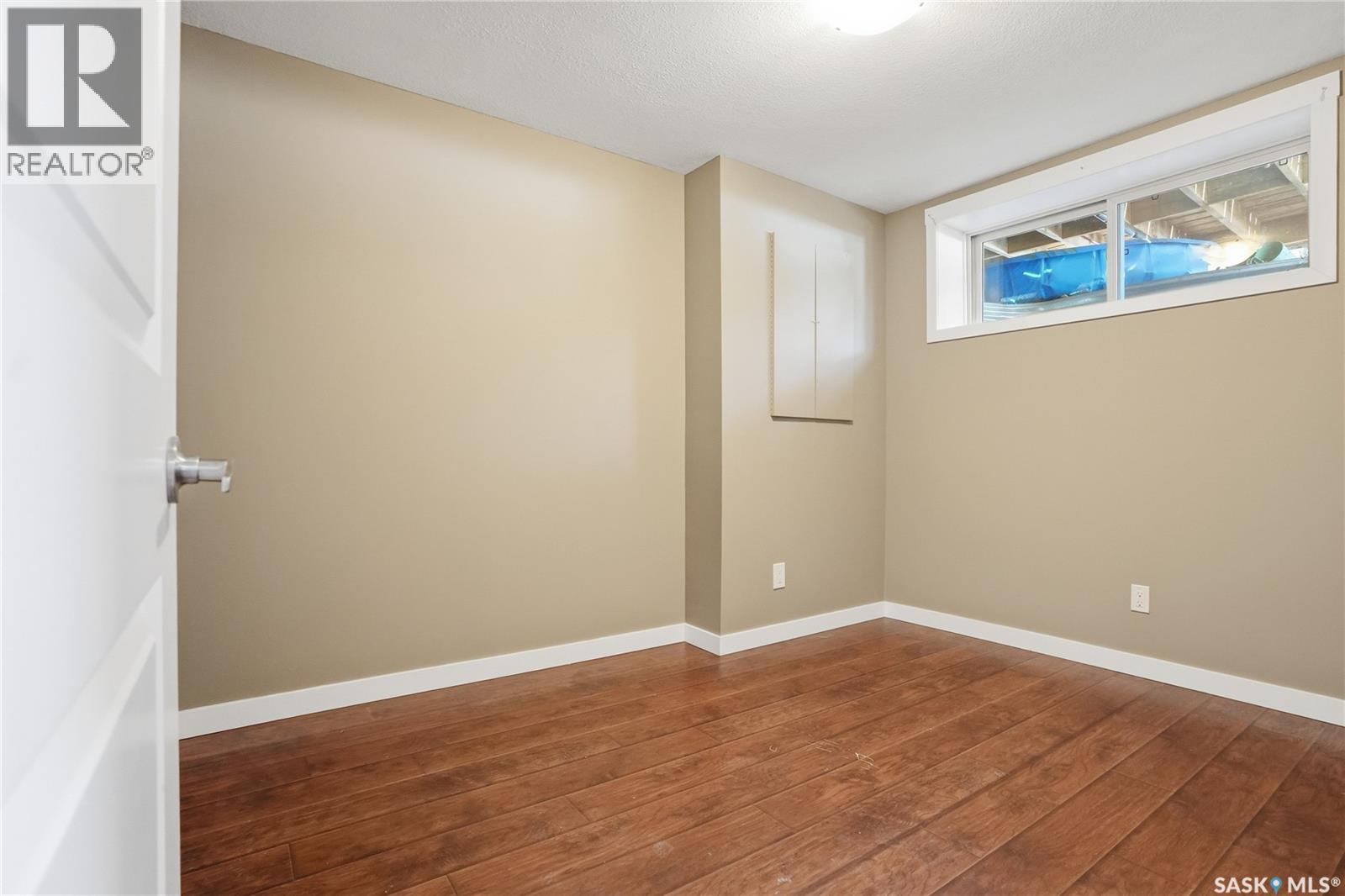 #167 115 SHEPHERD CRESCENT - 36