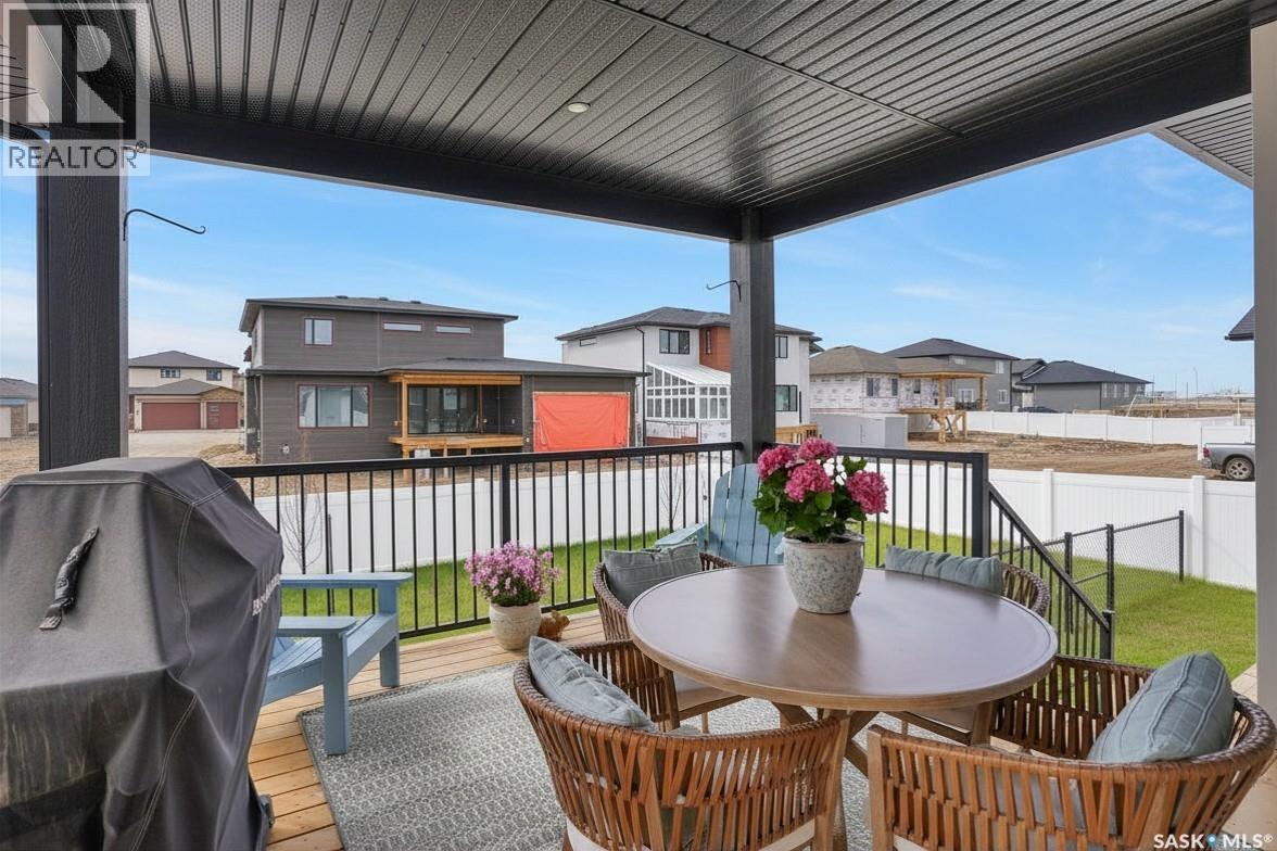 82 CLUNIE COURT - 57