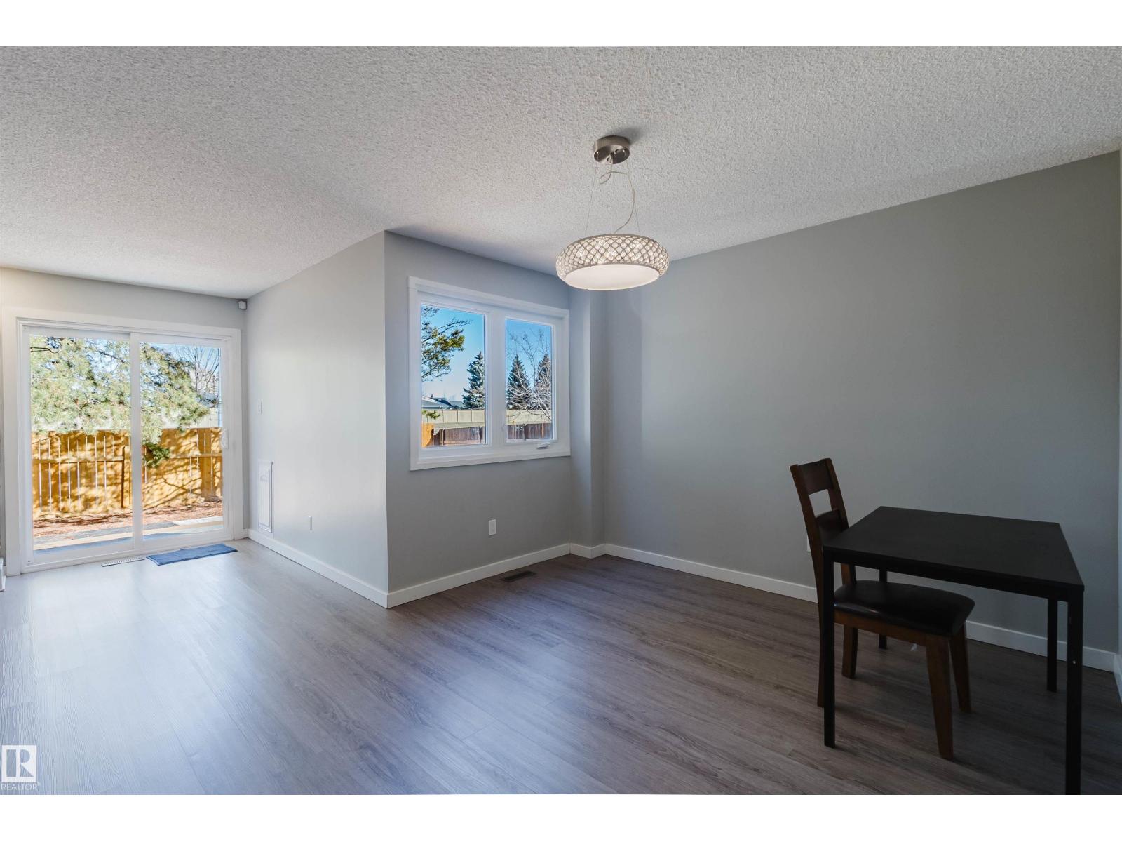 17308 61 AV NW, Edmonton