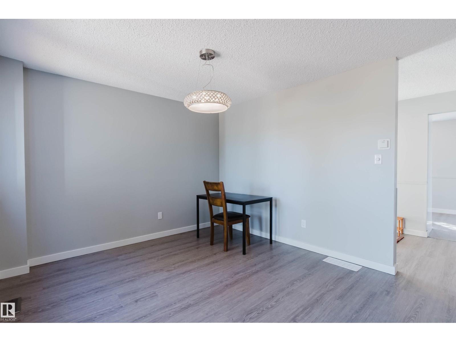 17308 61 AV NW, Edmonton