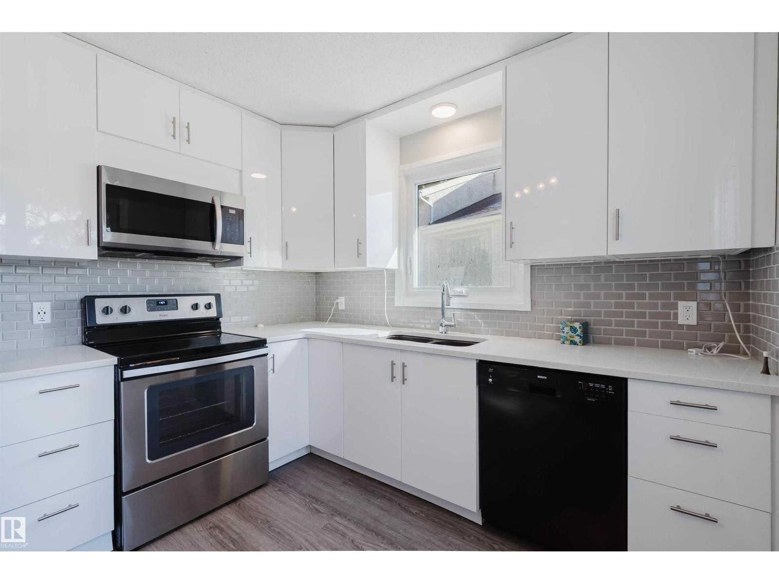 17308 61 AV NW, Edmonton