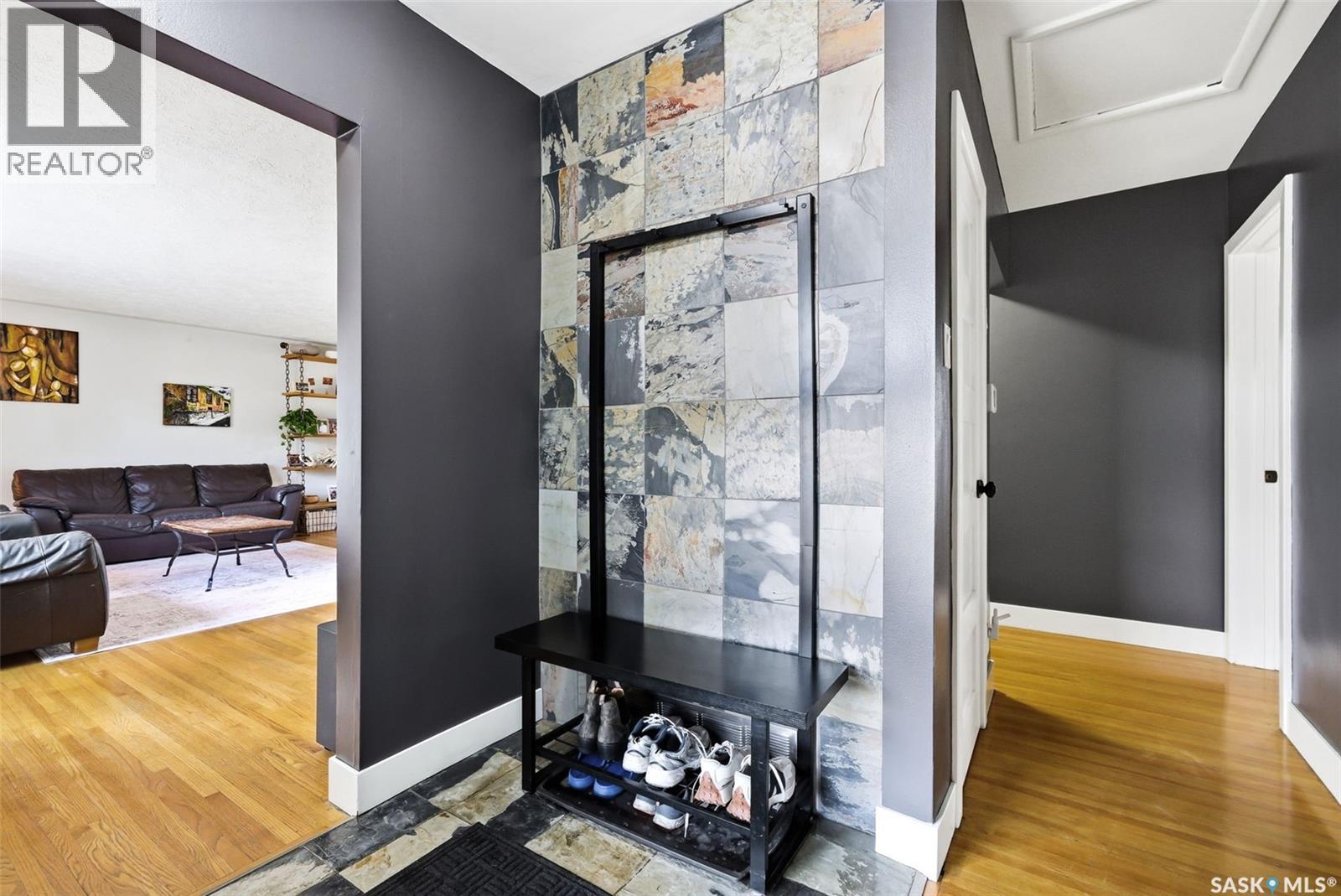 30 MARSH CRESCENT - Image 3