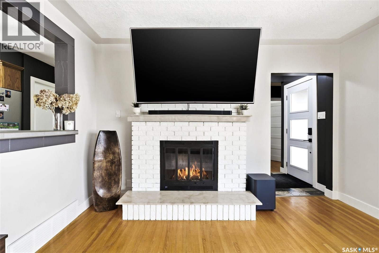 30 MARSH CRESCENT - 6