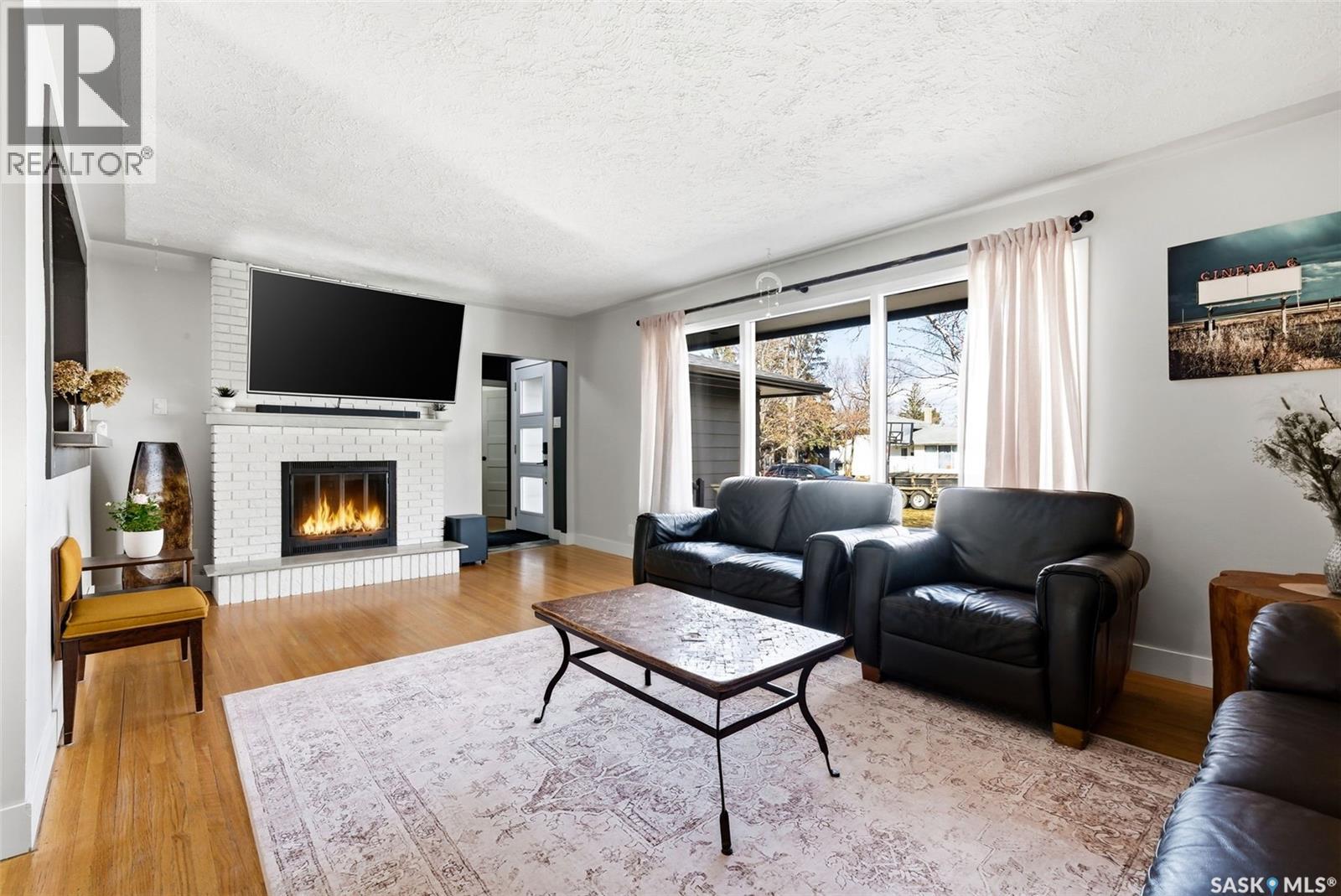 30 MARSH CRESCENT - 5