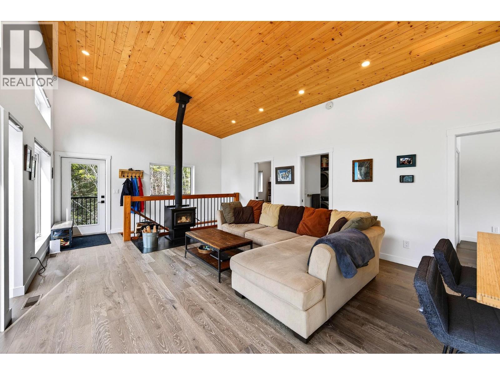 1414 BLACK BEAR DRIVE - 8