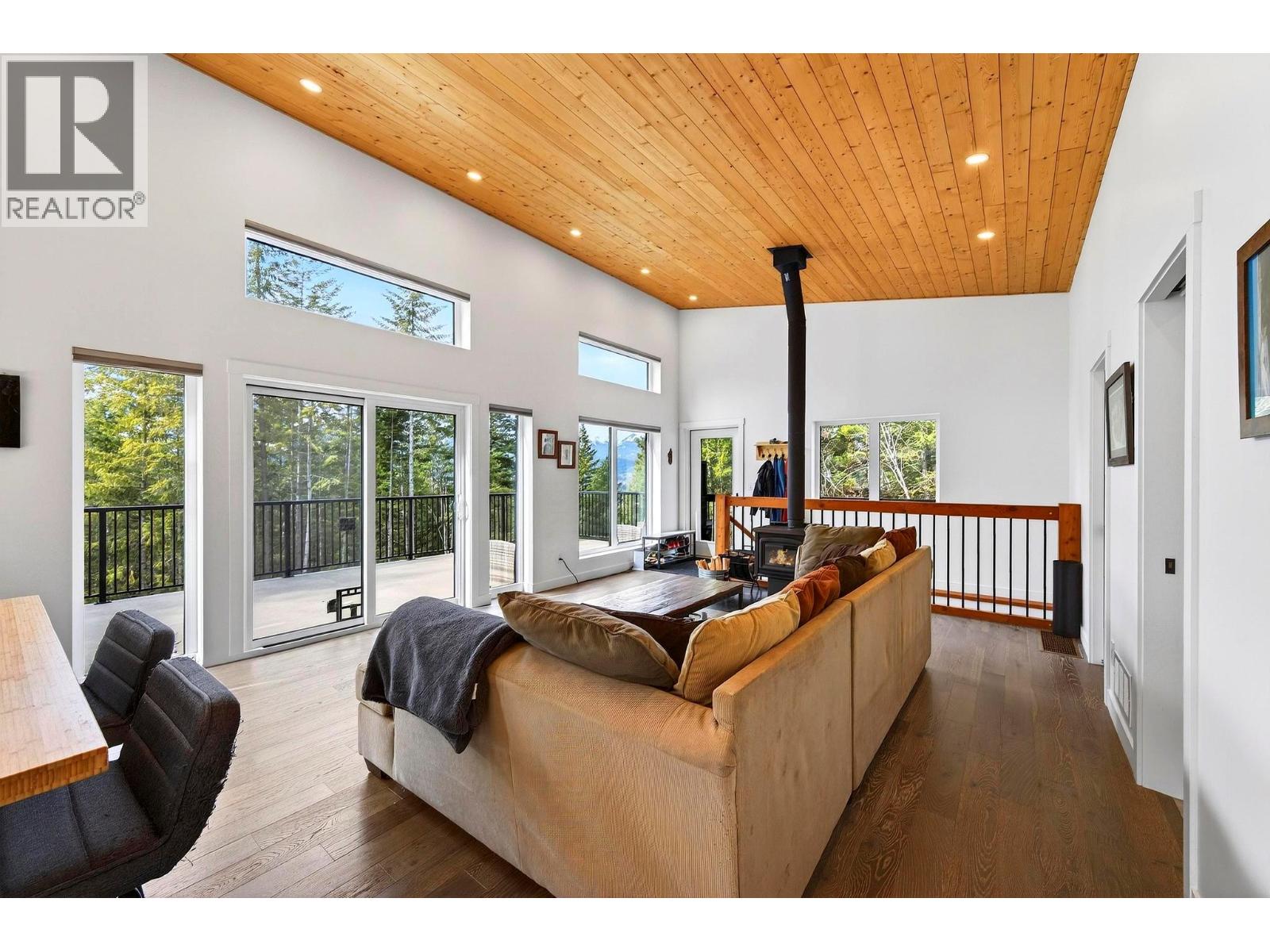 1414 BLACK BEAR DRIVE - 9